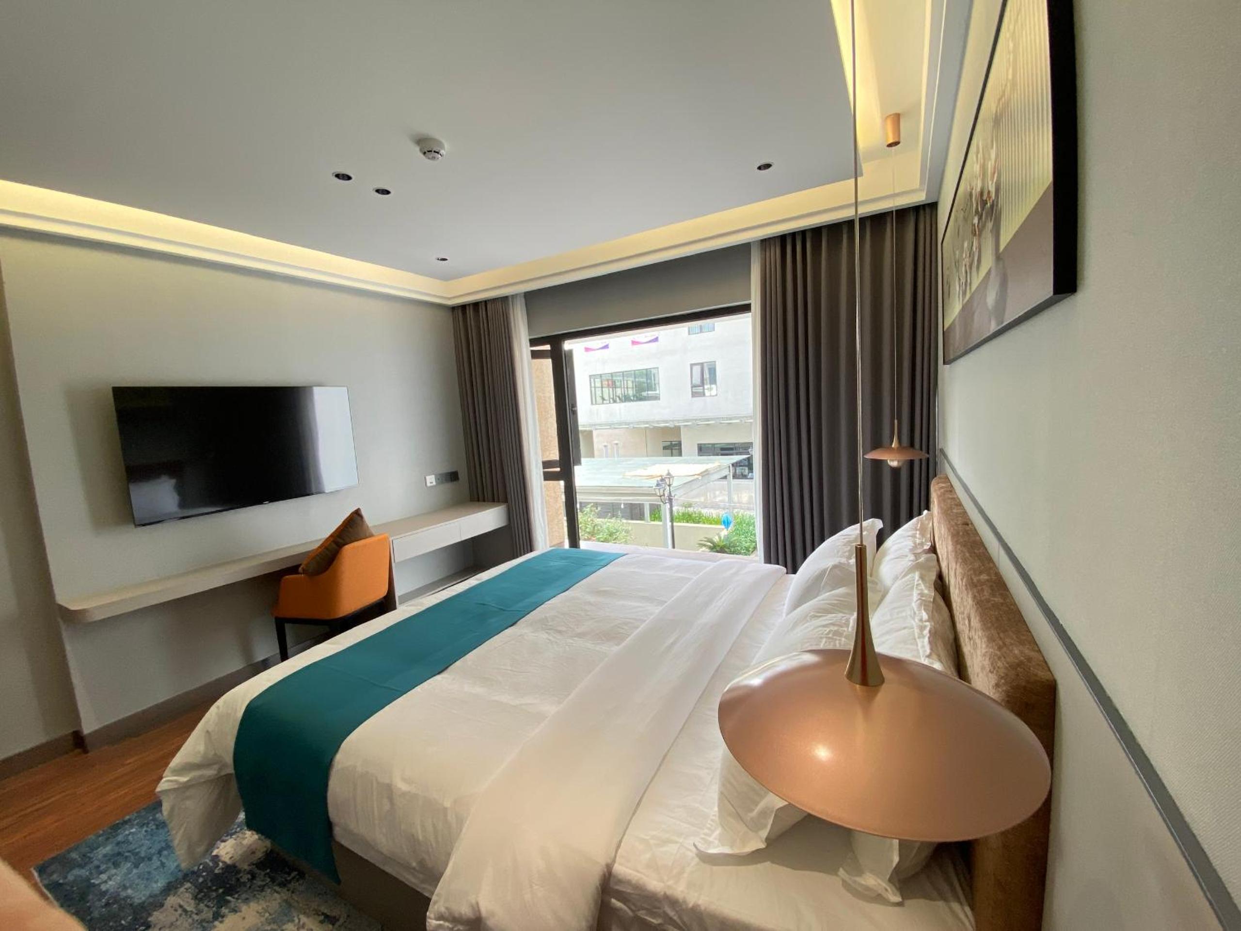 Deluxe Double Room photo 3