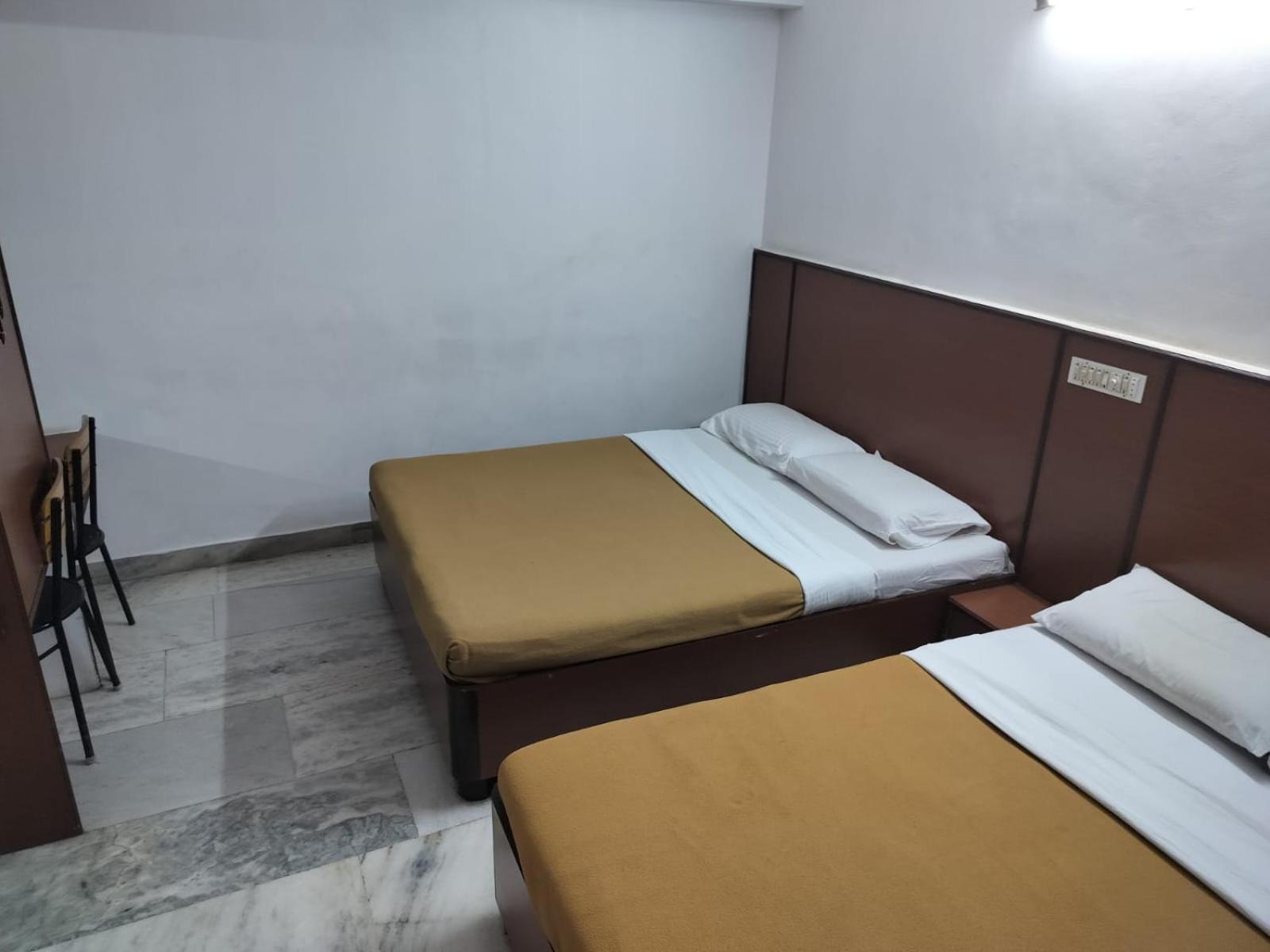 Twin Room photo 2