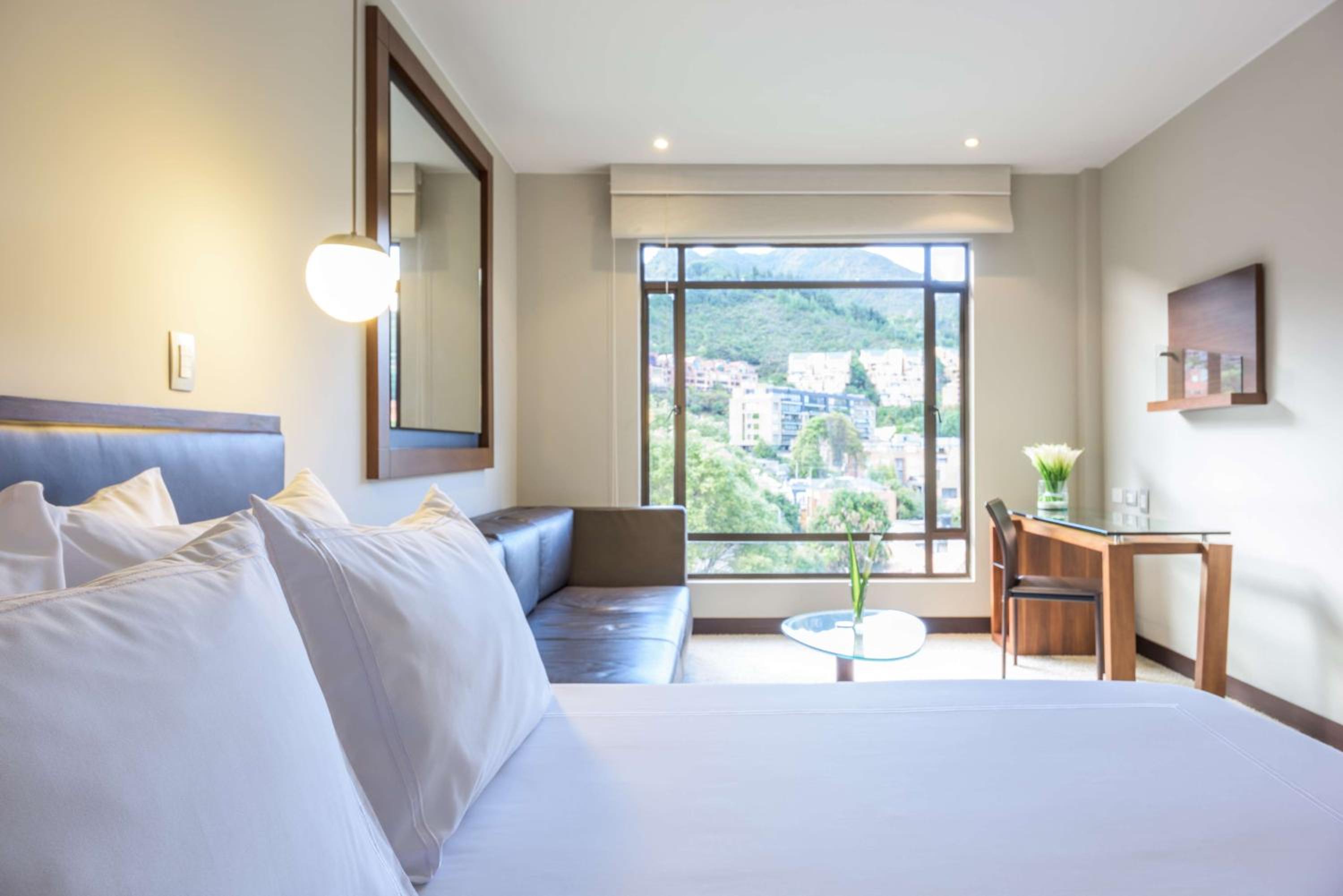 Superior Double or Twin Room with Extra Bed (2 Adults + 1 Child) - Photo 1