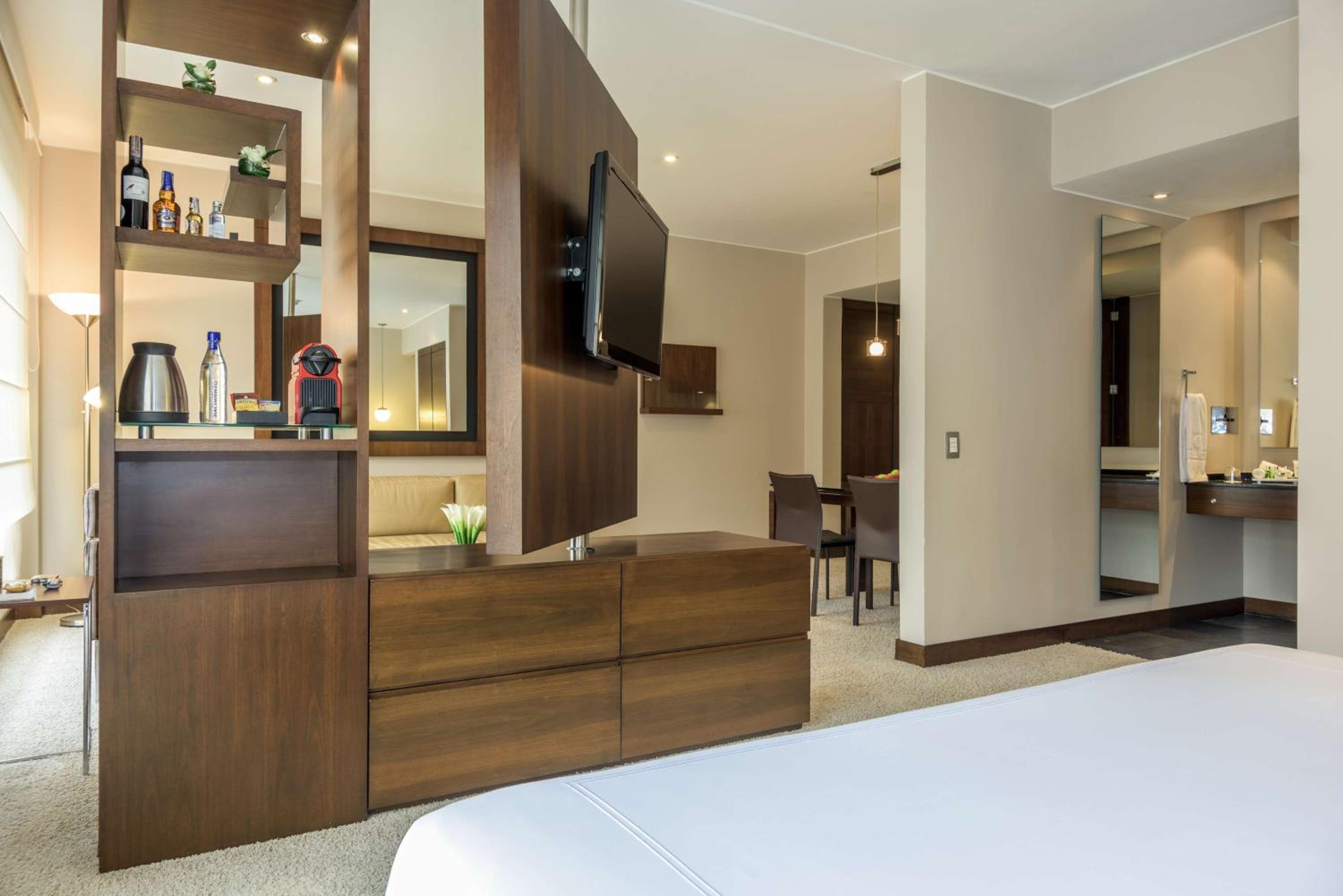 Junior Suite - Photo 2