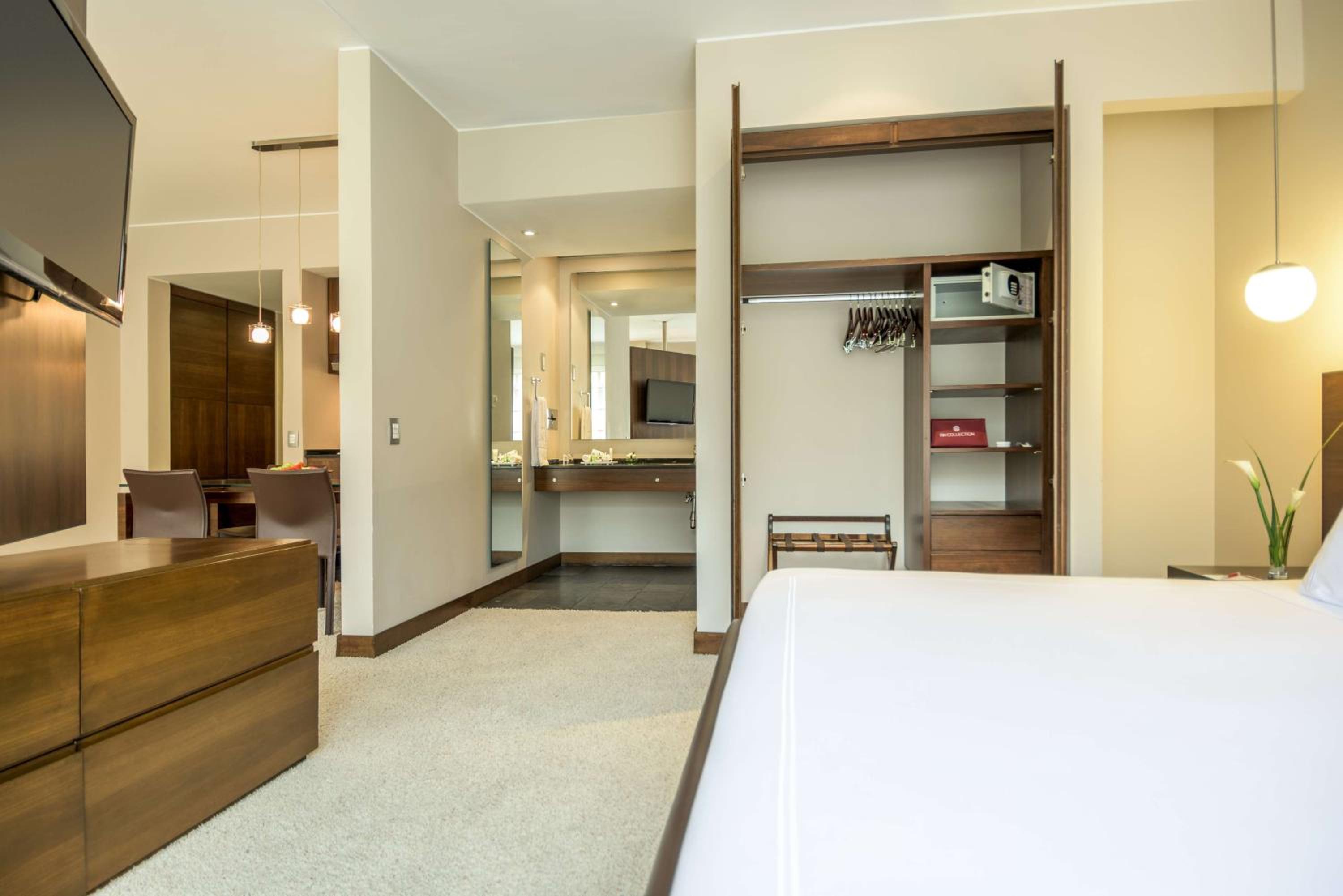 Junior Suite - Photo 4