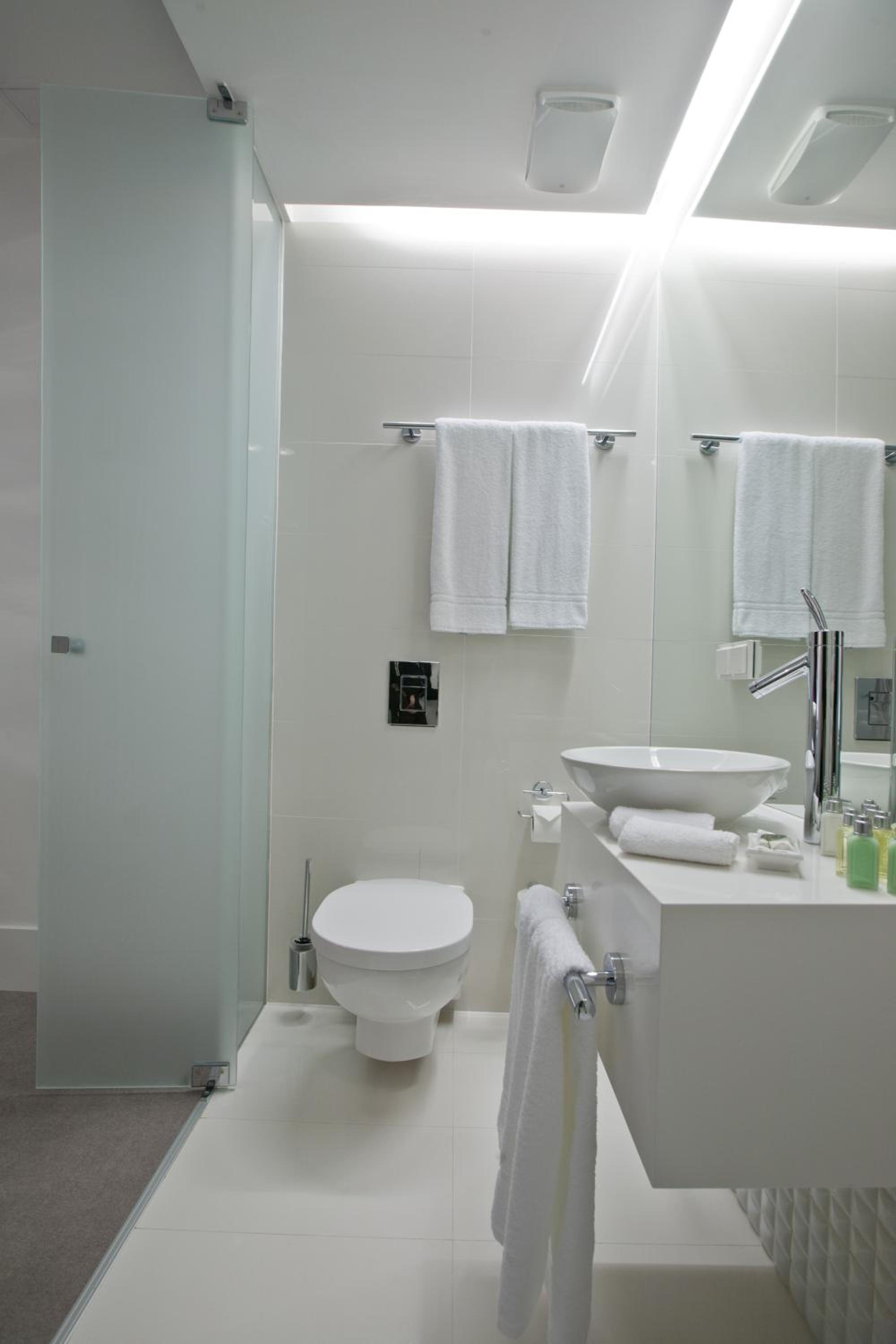 Single Room photo 3
