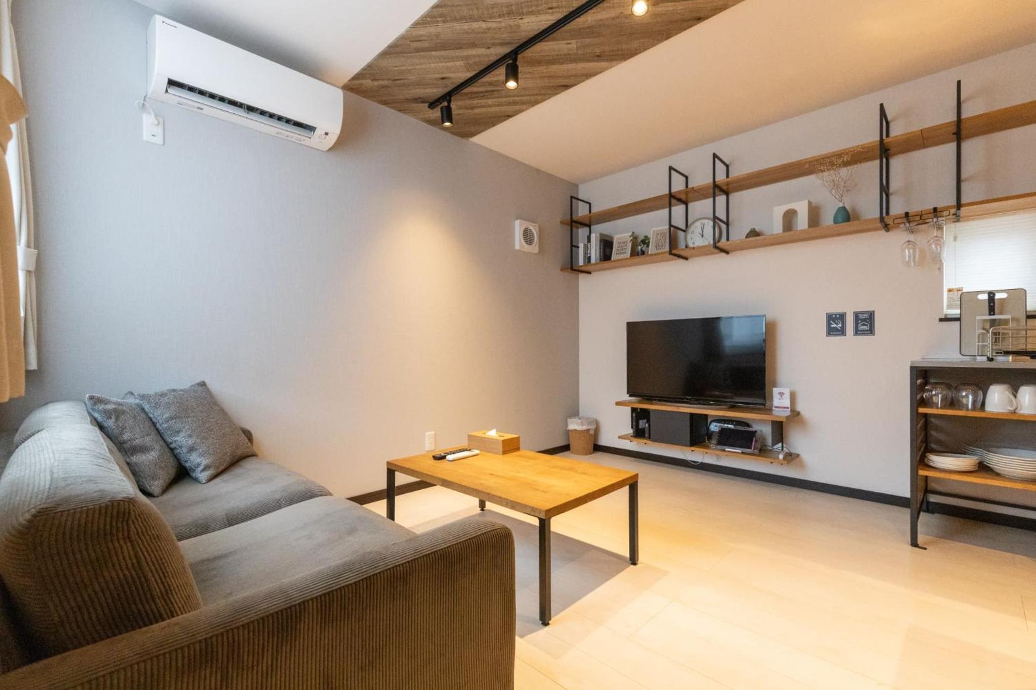 Three-Bedroom Villa photo 1