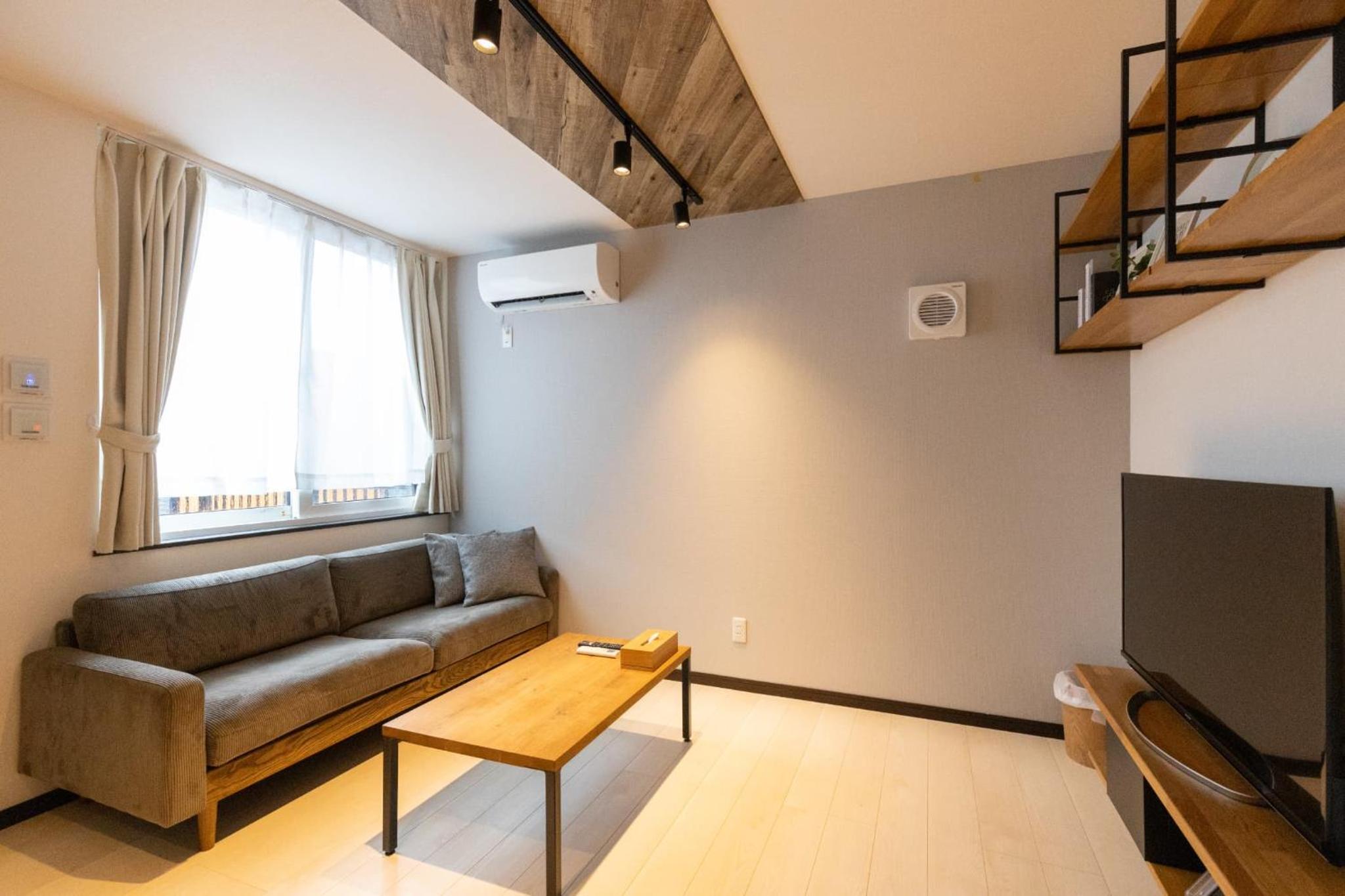 Three-Bedroom Villa photo 1