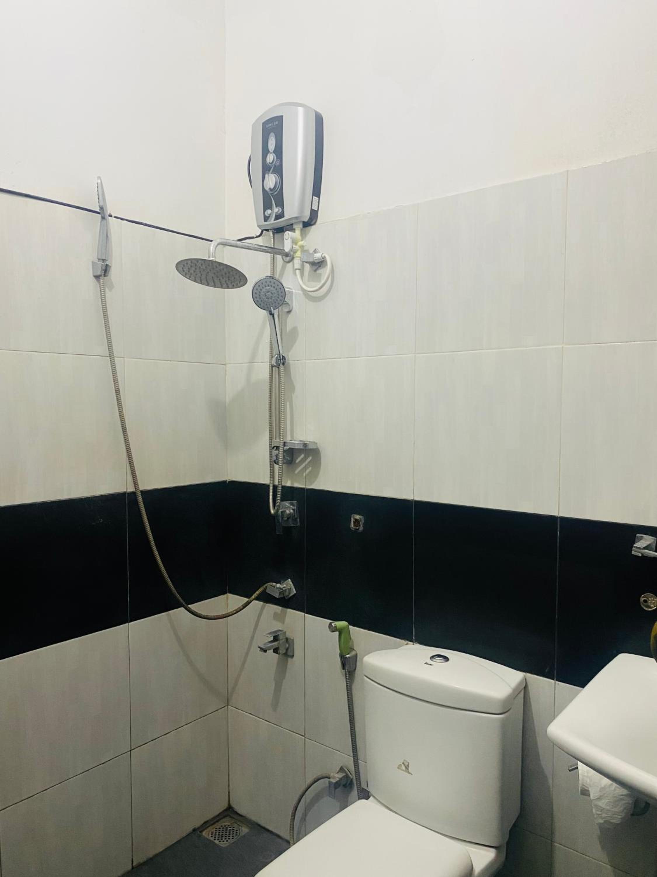 Deluxe Double Room with Balcony photo 3
