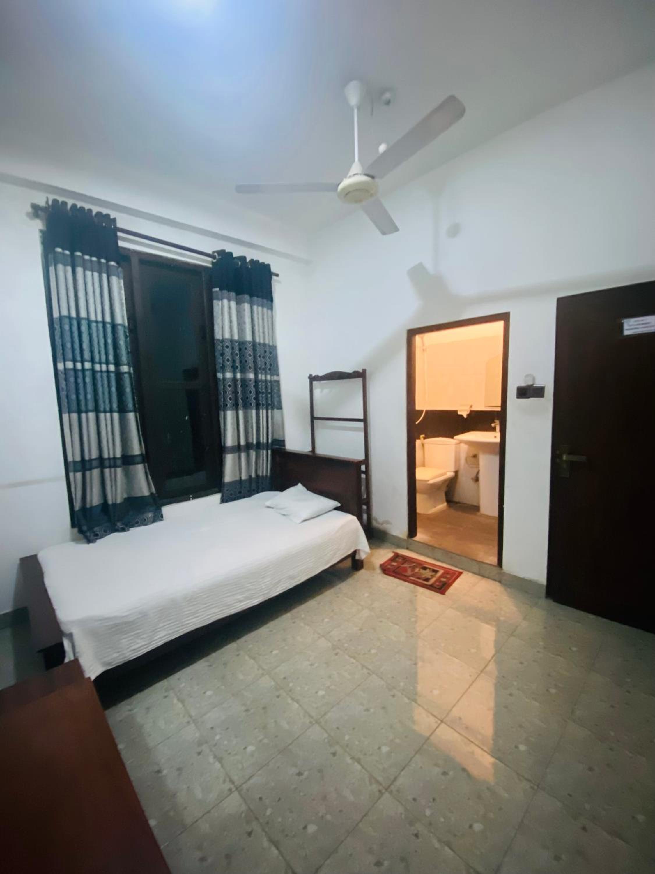 Deluxe Single Room photo 1