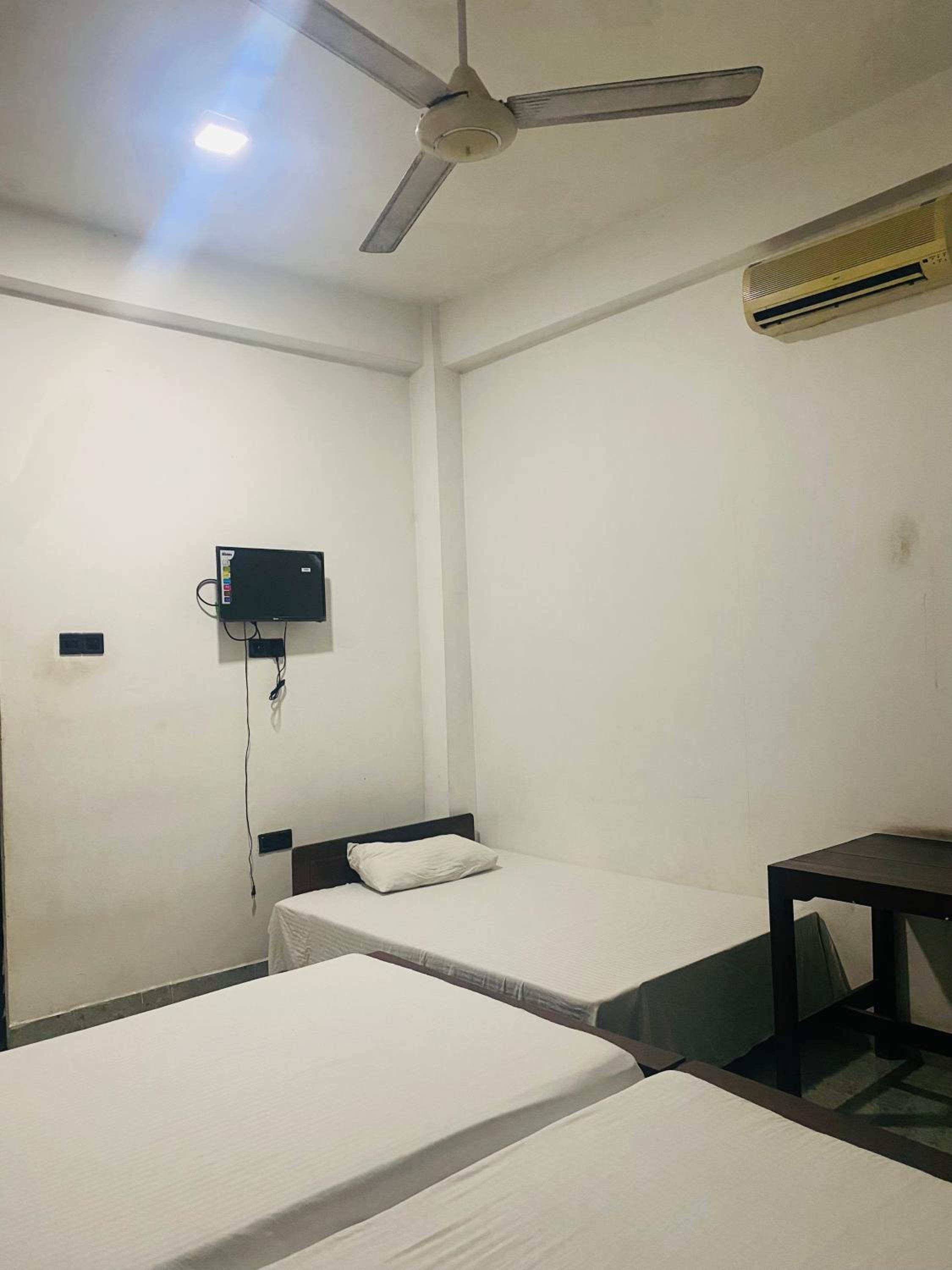 Triple Room with Balcony photo 1