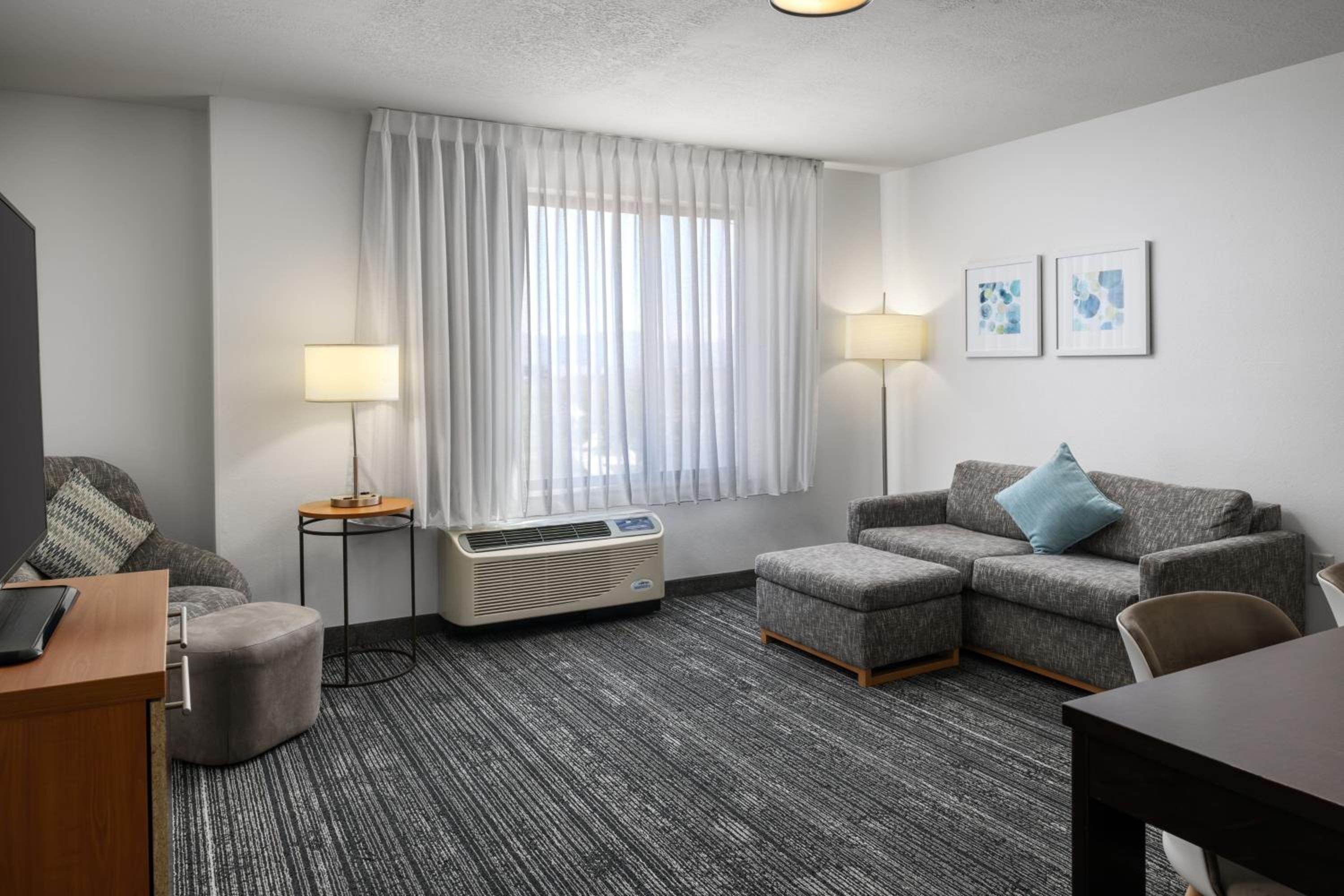 Two-Bedroom Suite photo 1