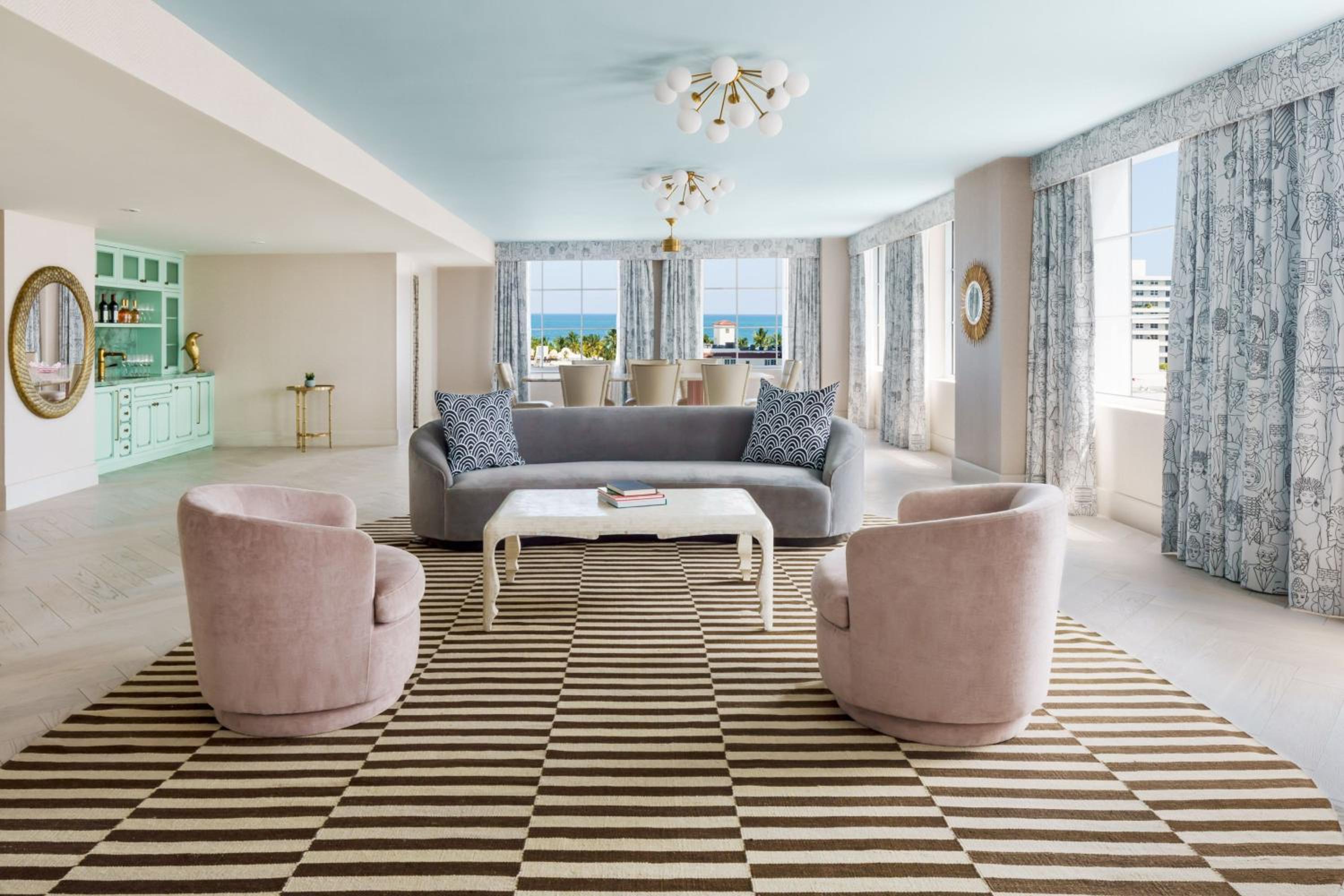 Arigato King Suite with Ocean View - Photo 2