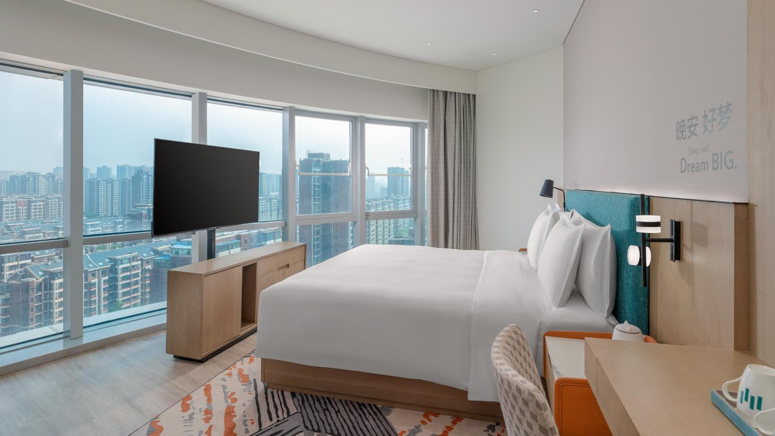 Premium King Room photo 3