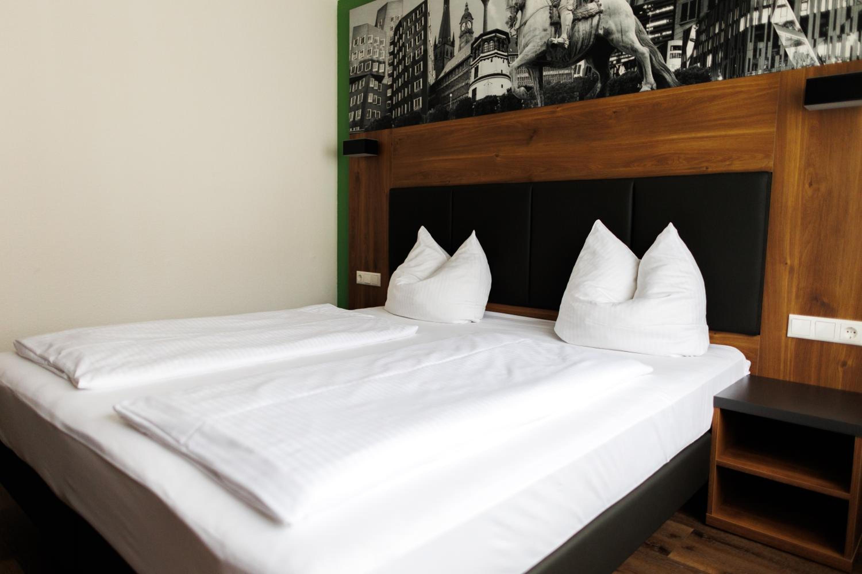 Deluxe Double Room - Photo 2
