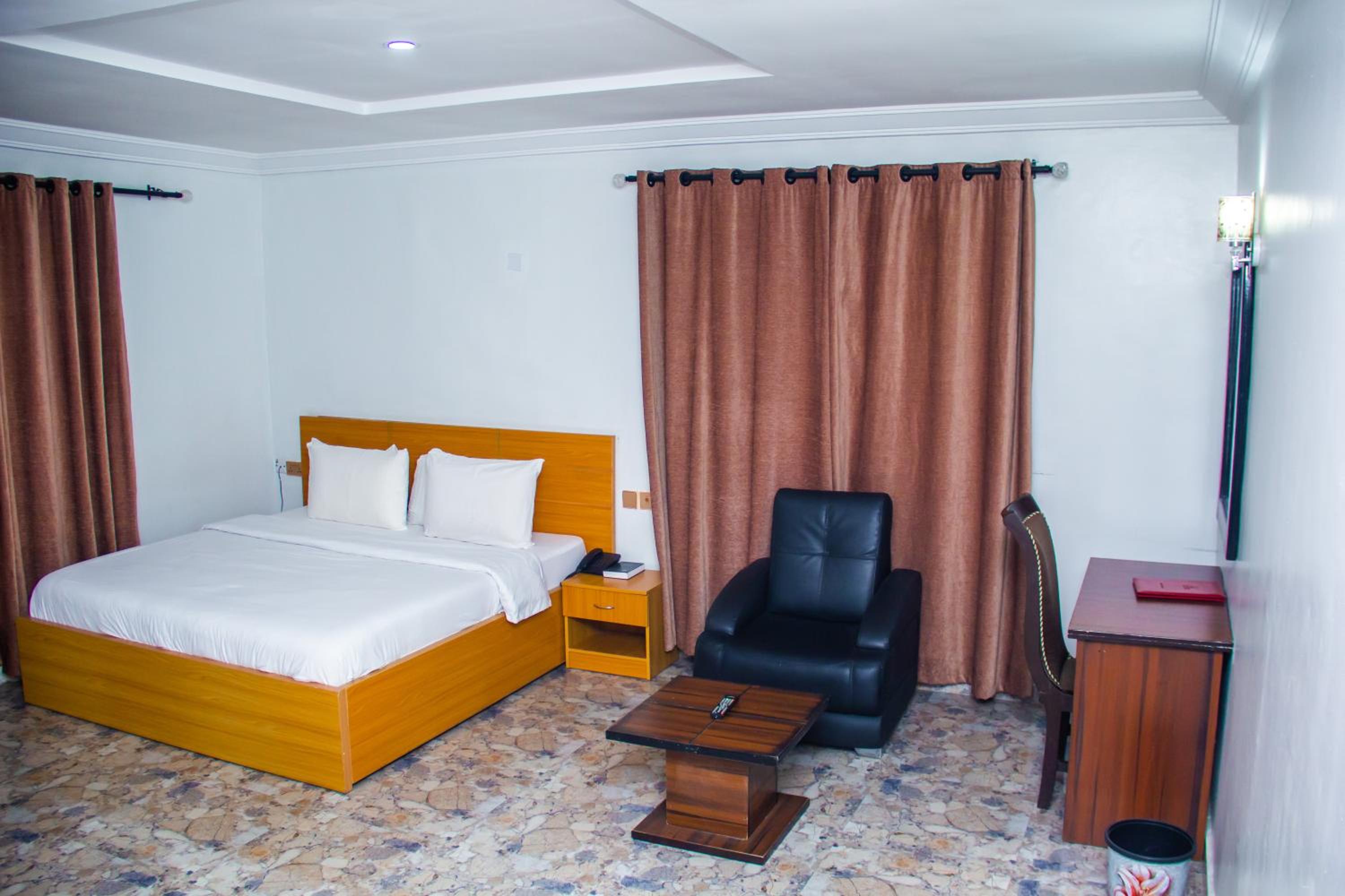 King Room with Garden View