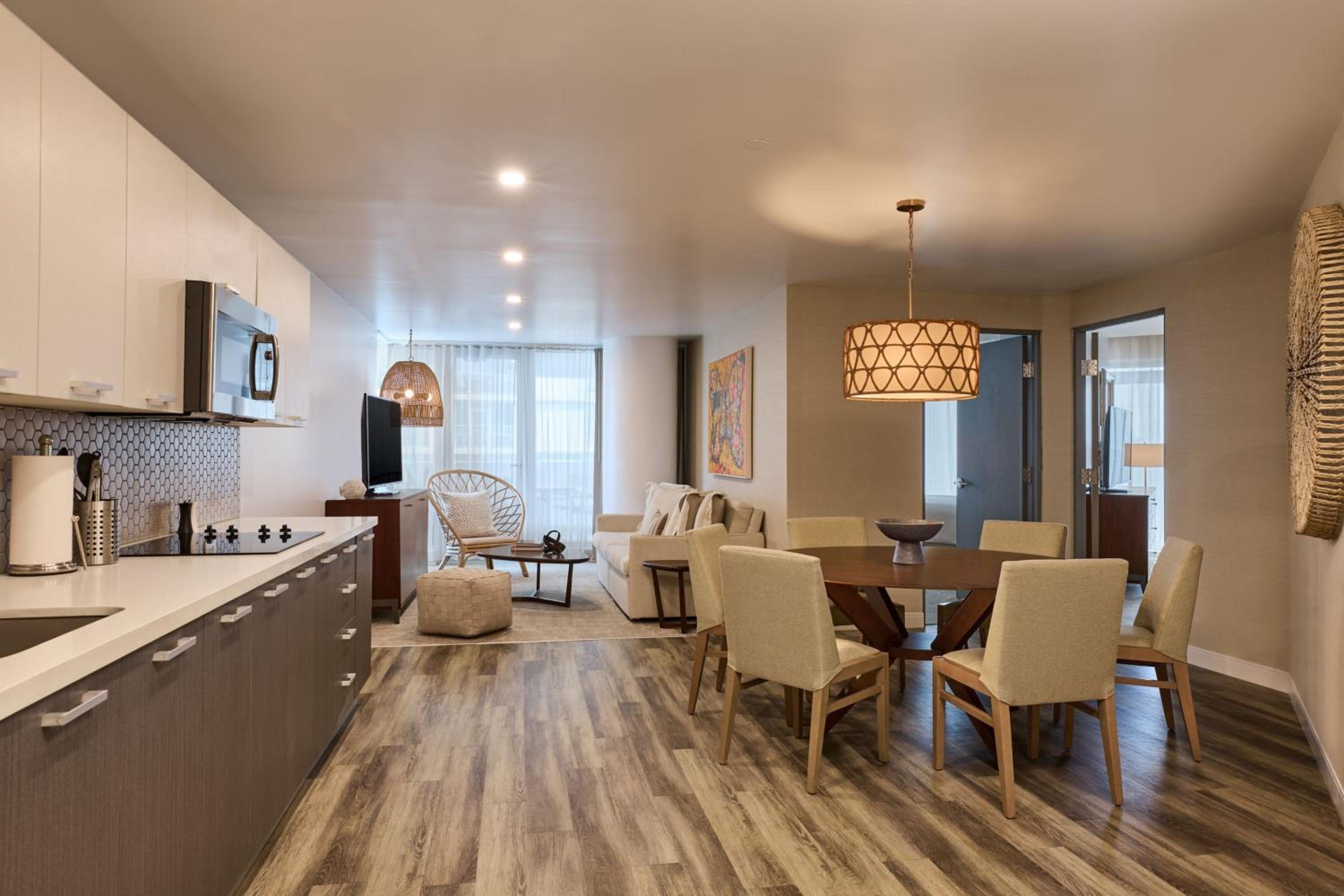 Two-Bedroom Apartment with Balcony photo 1