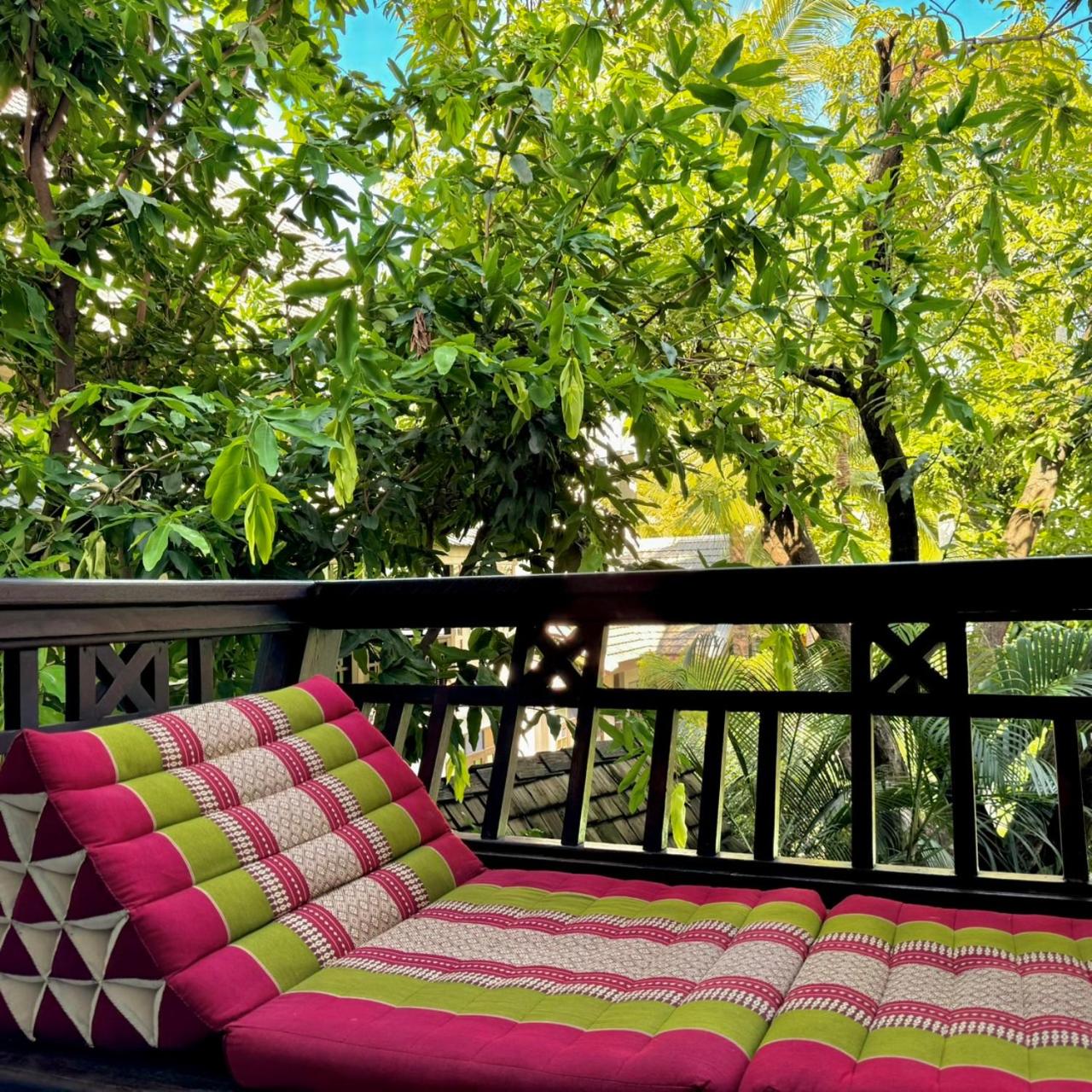 Grand Deluxe Double Room with Balcony - Photo 13