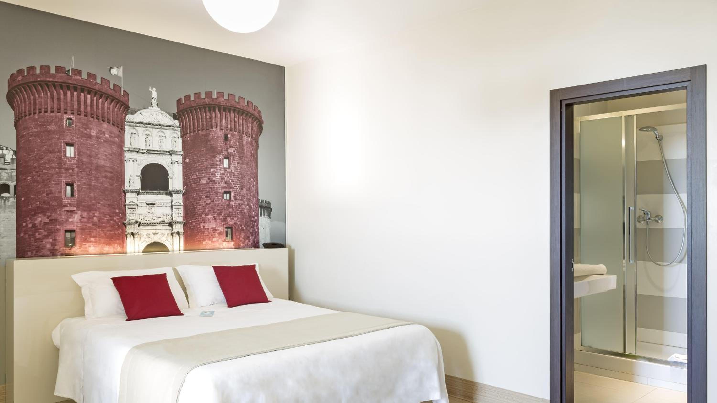 Double Room - Photo 5