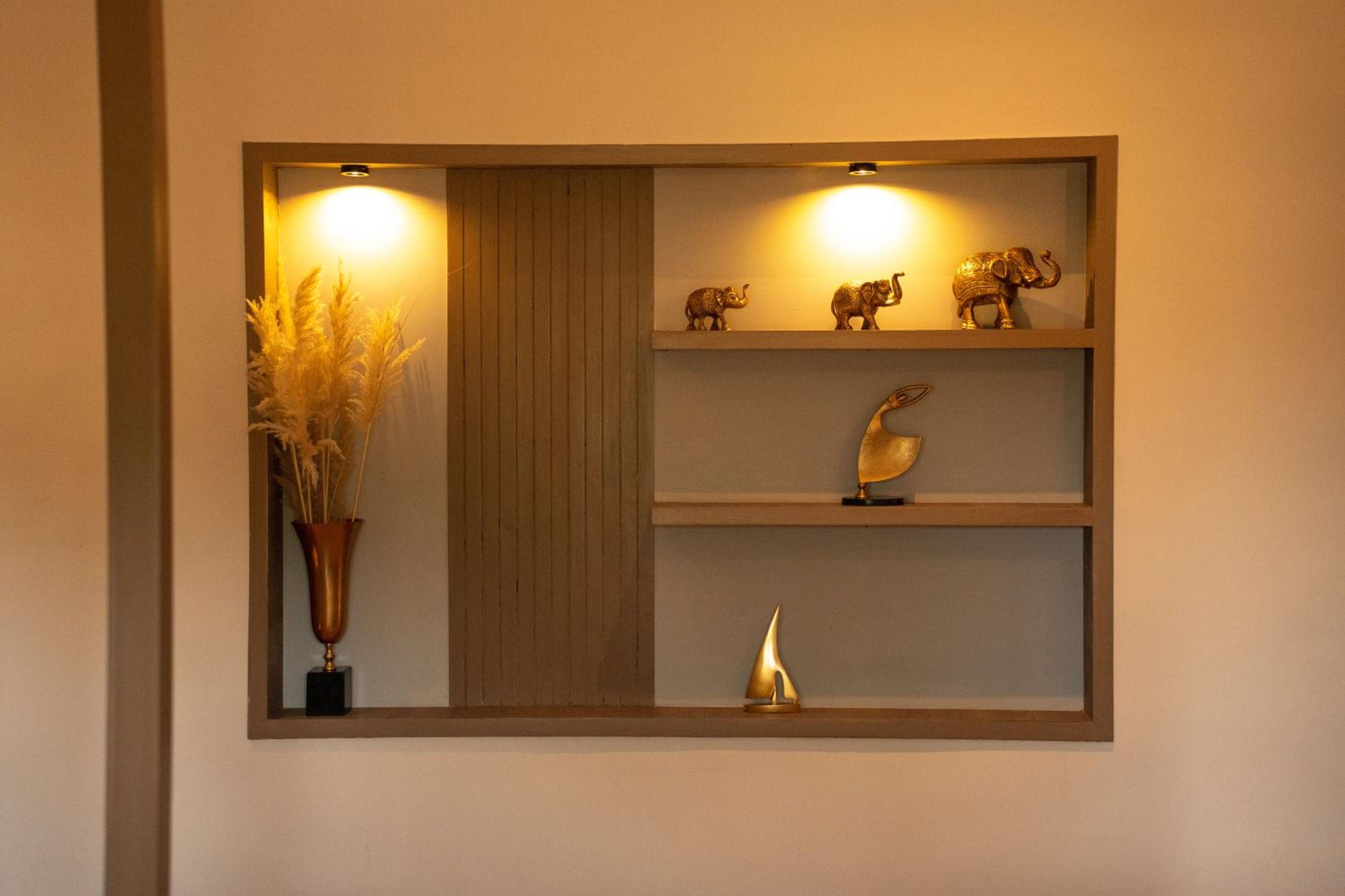 King Suite - Photo 15