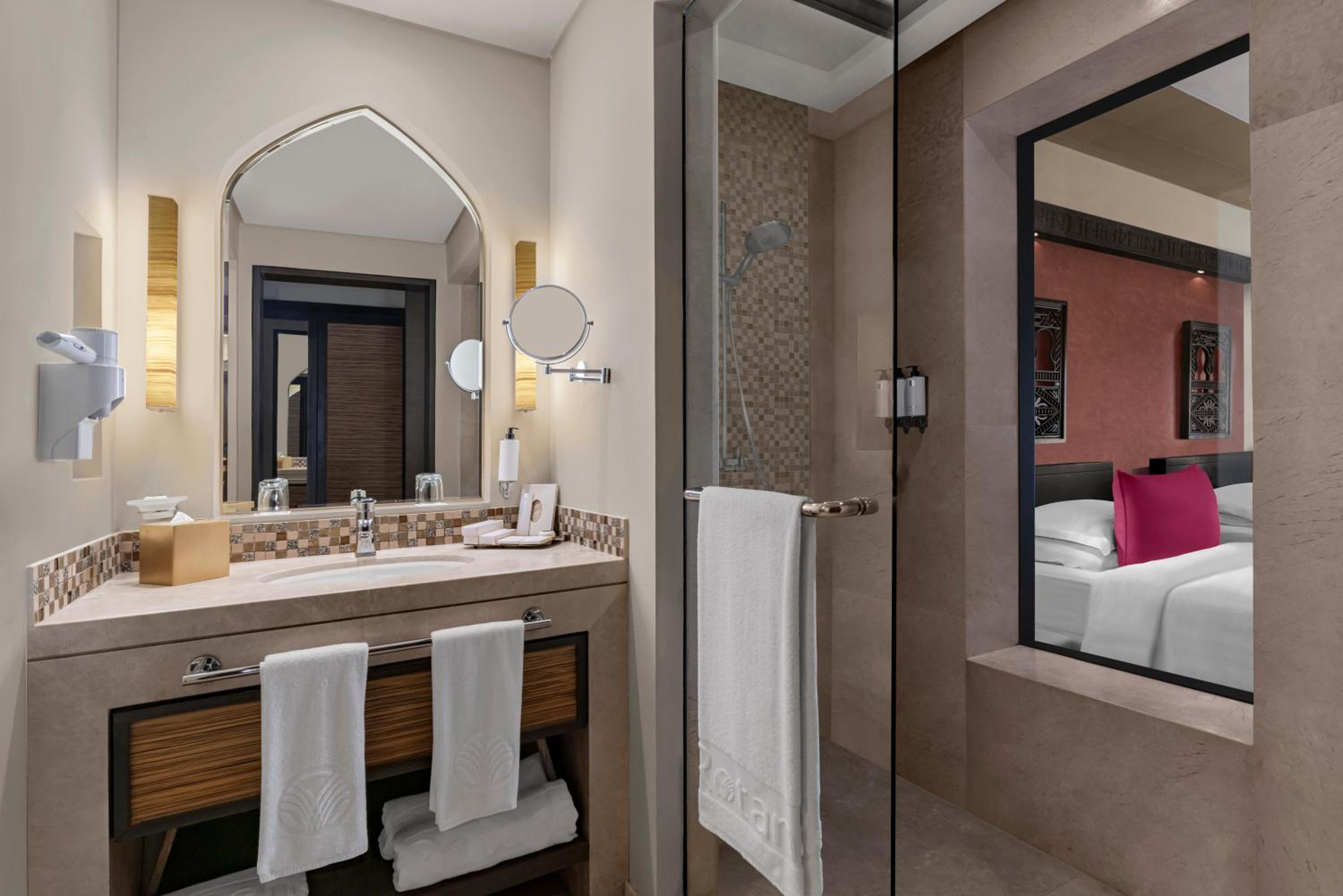 Garden View Room - King Bed with Aqua Park Access - Photo 5