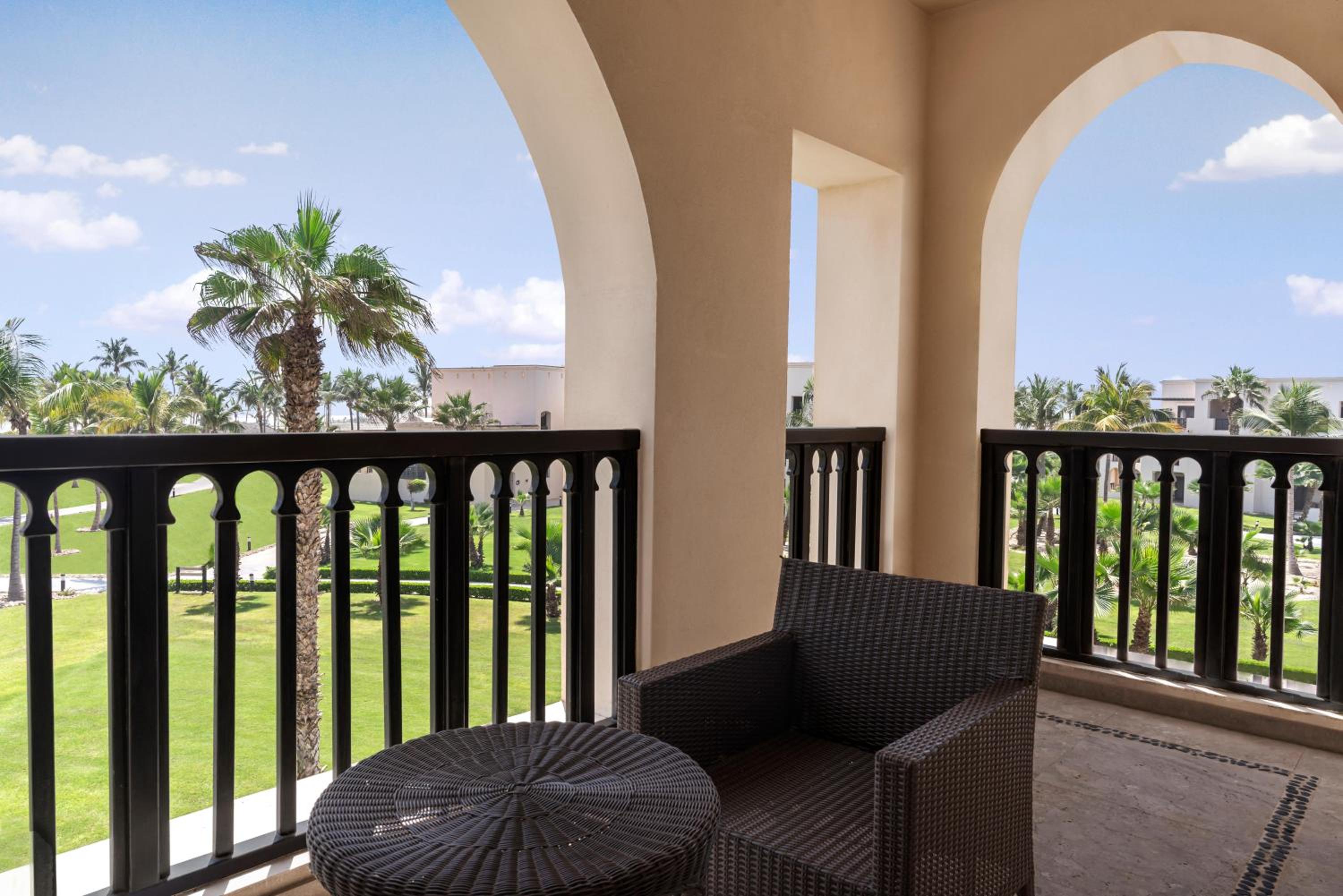 	 Spacious Family Garden Room with Aqua Park Access - Photo 11