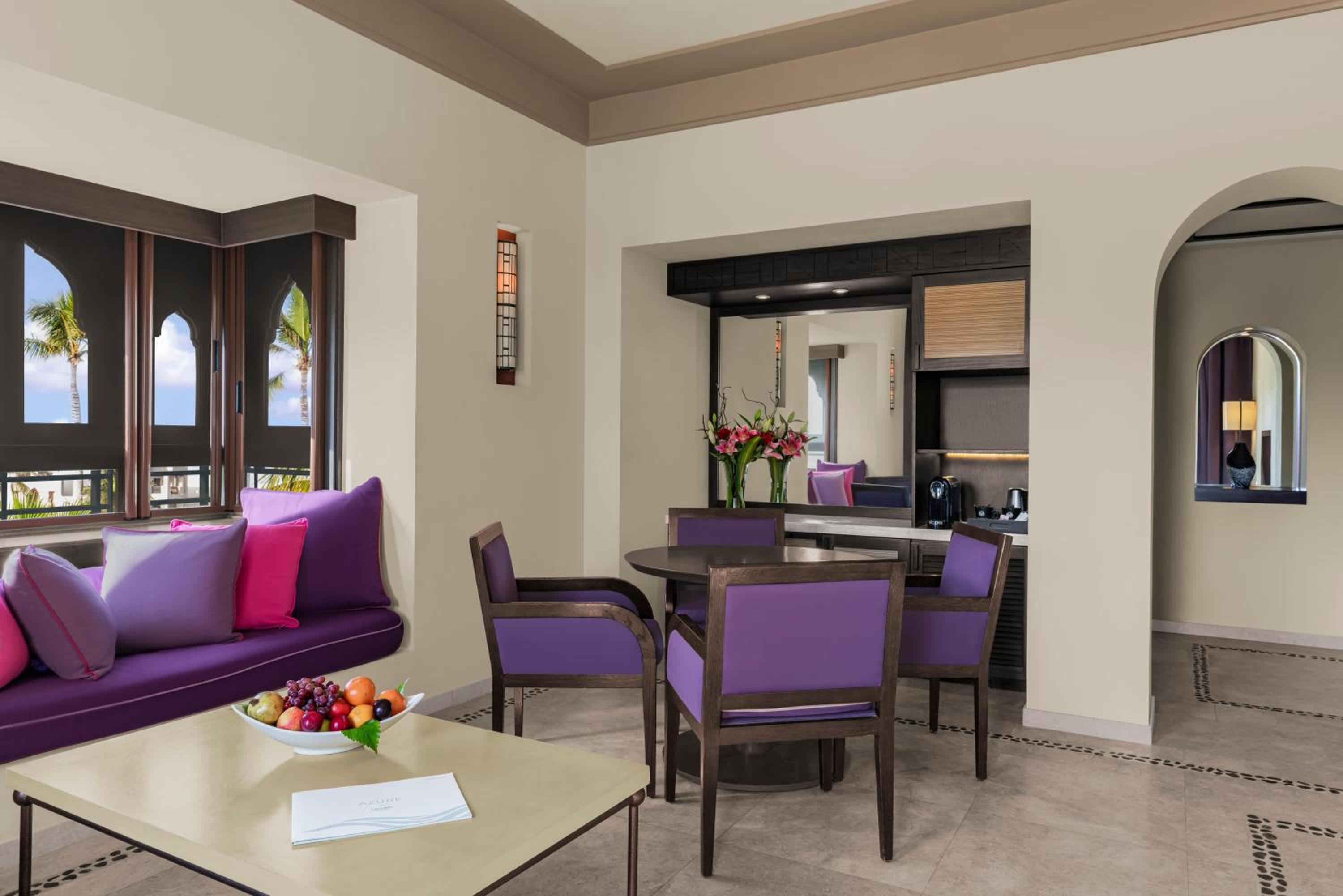 	 Ocean View Suite with Lounge Access with Aqua Park Access - Photo 3