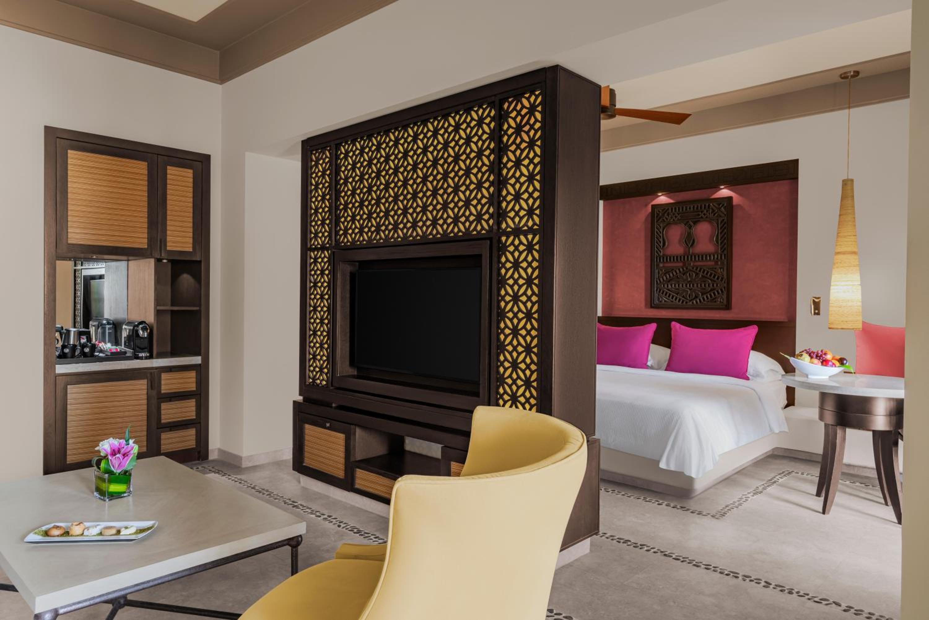 Junior Suite with Aqua Park Access - Photo 2