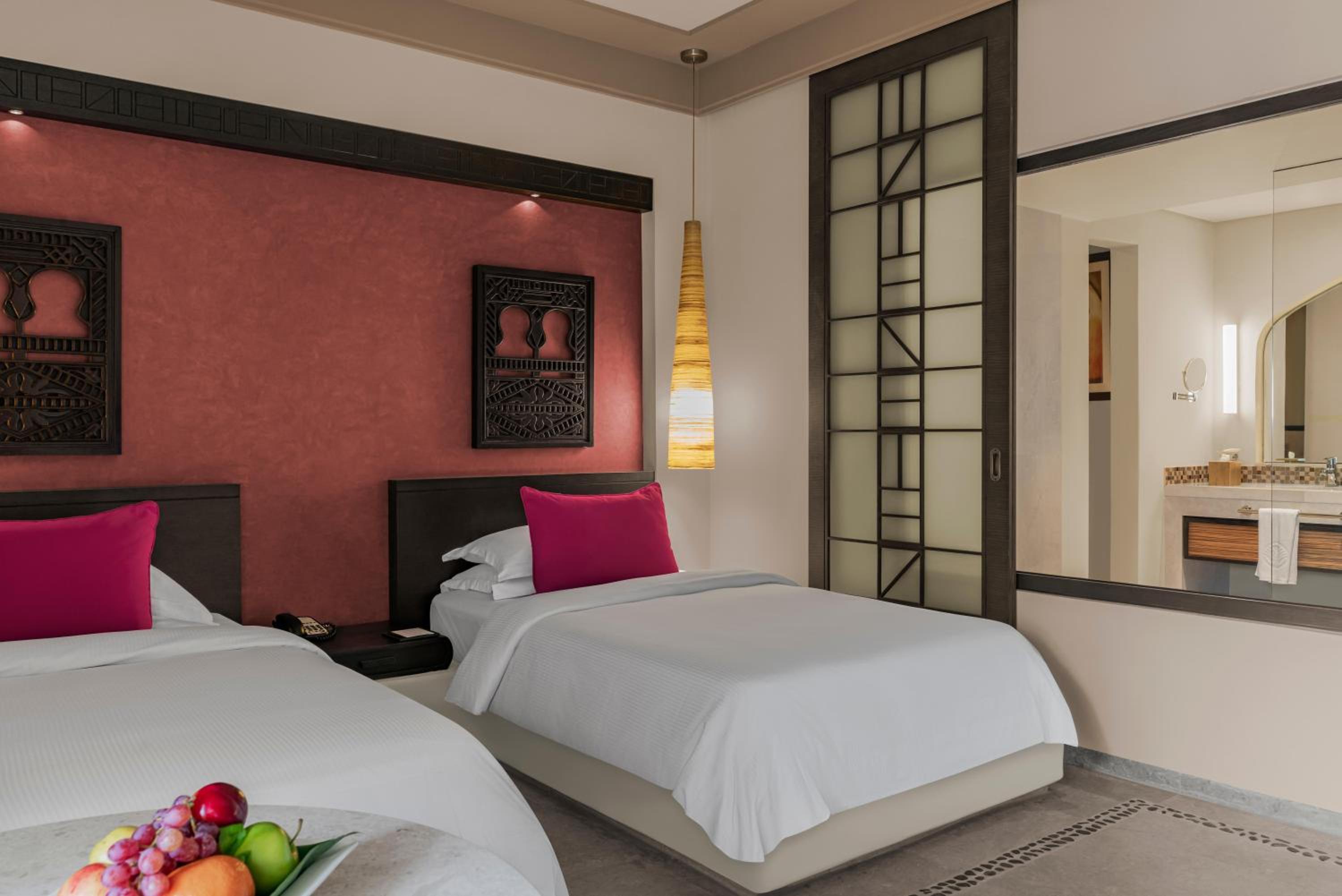 Two Bedrooms Suite with Aqua Park Access - Photo 4