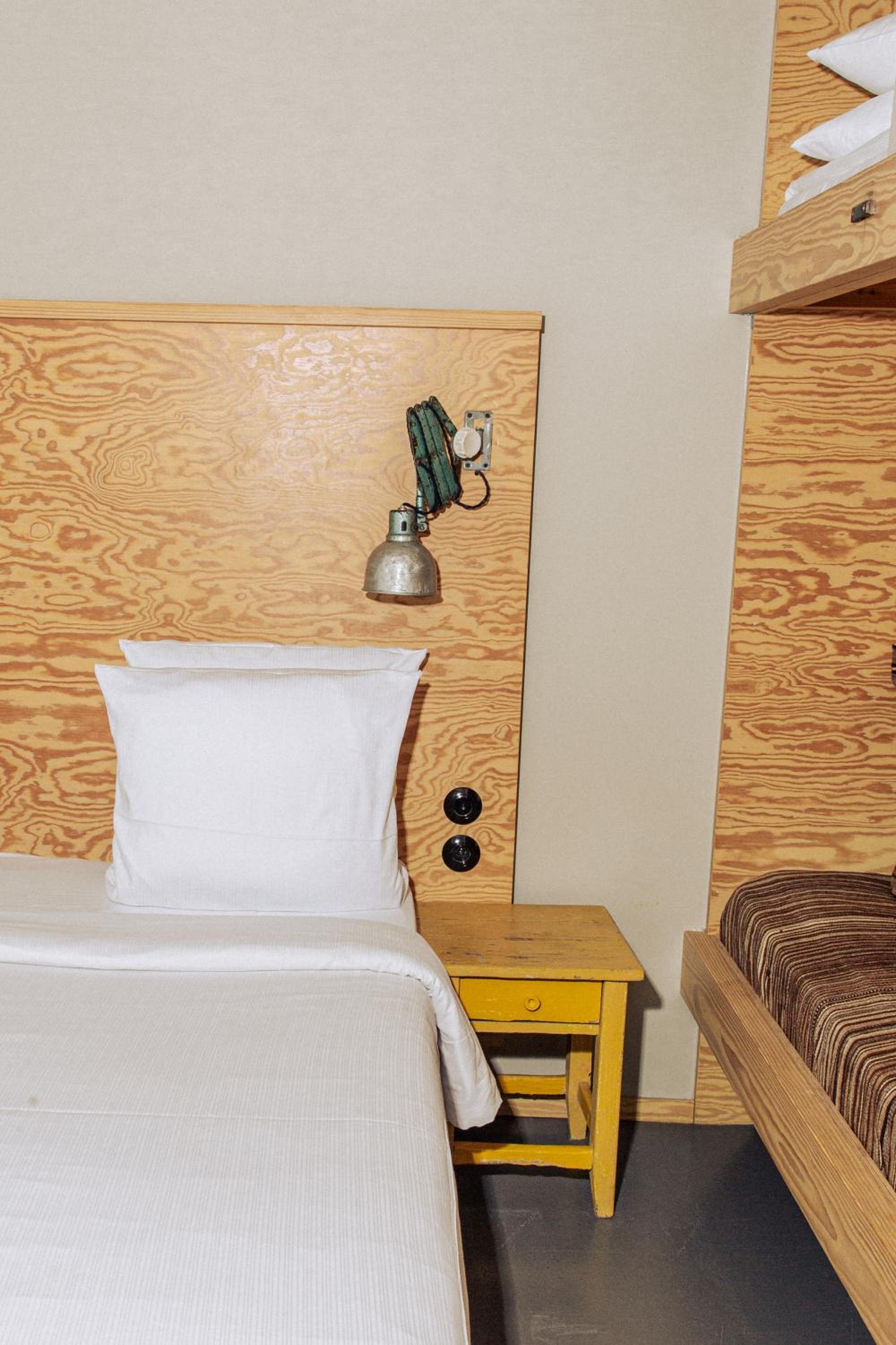 Quadruple Room - Photo 1