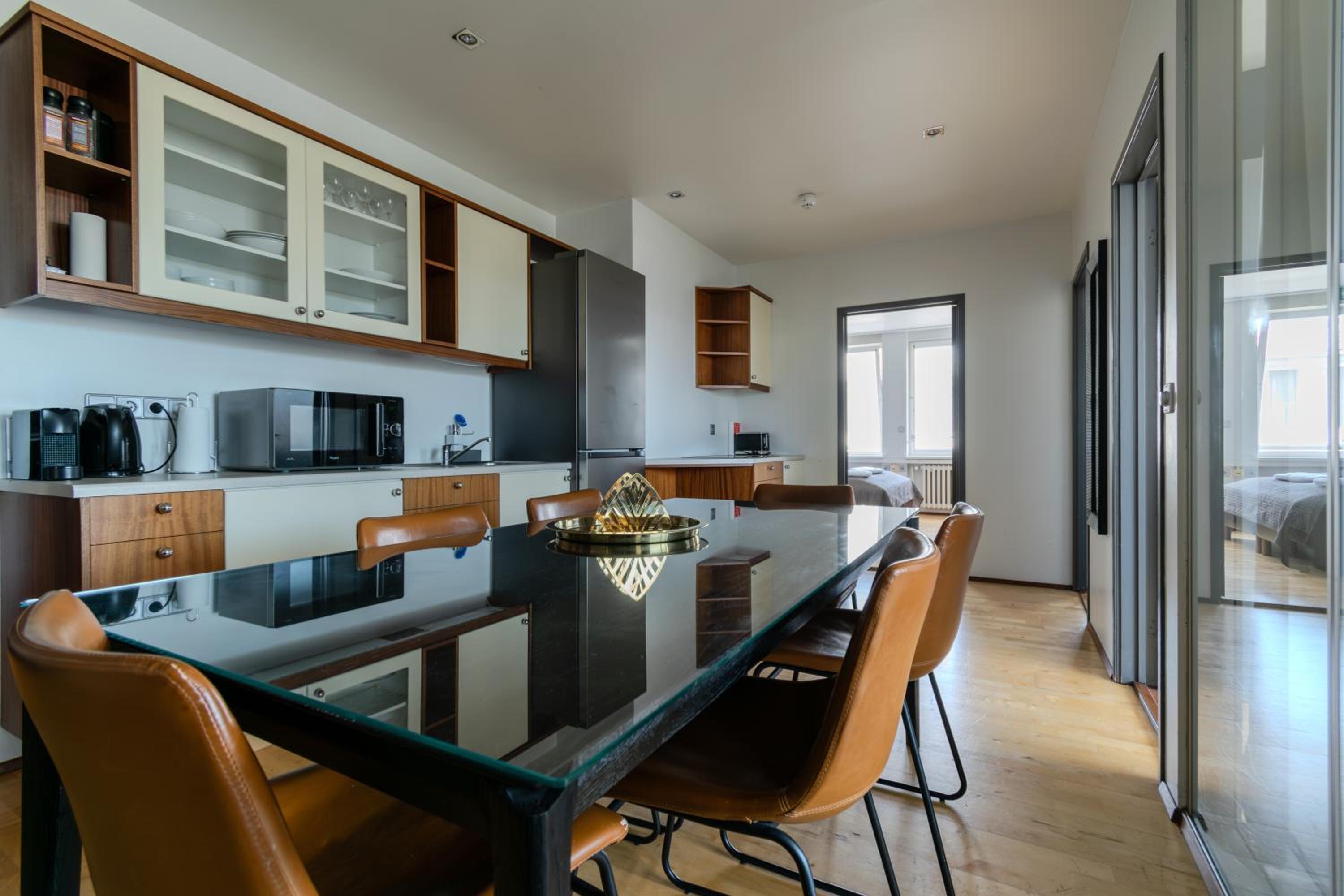 Three-Bedroom Apartment - Photo 6
