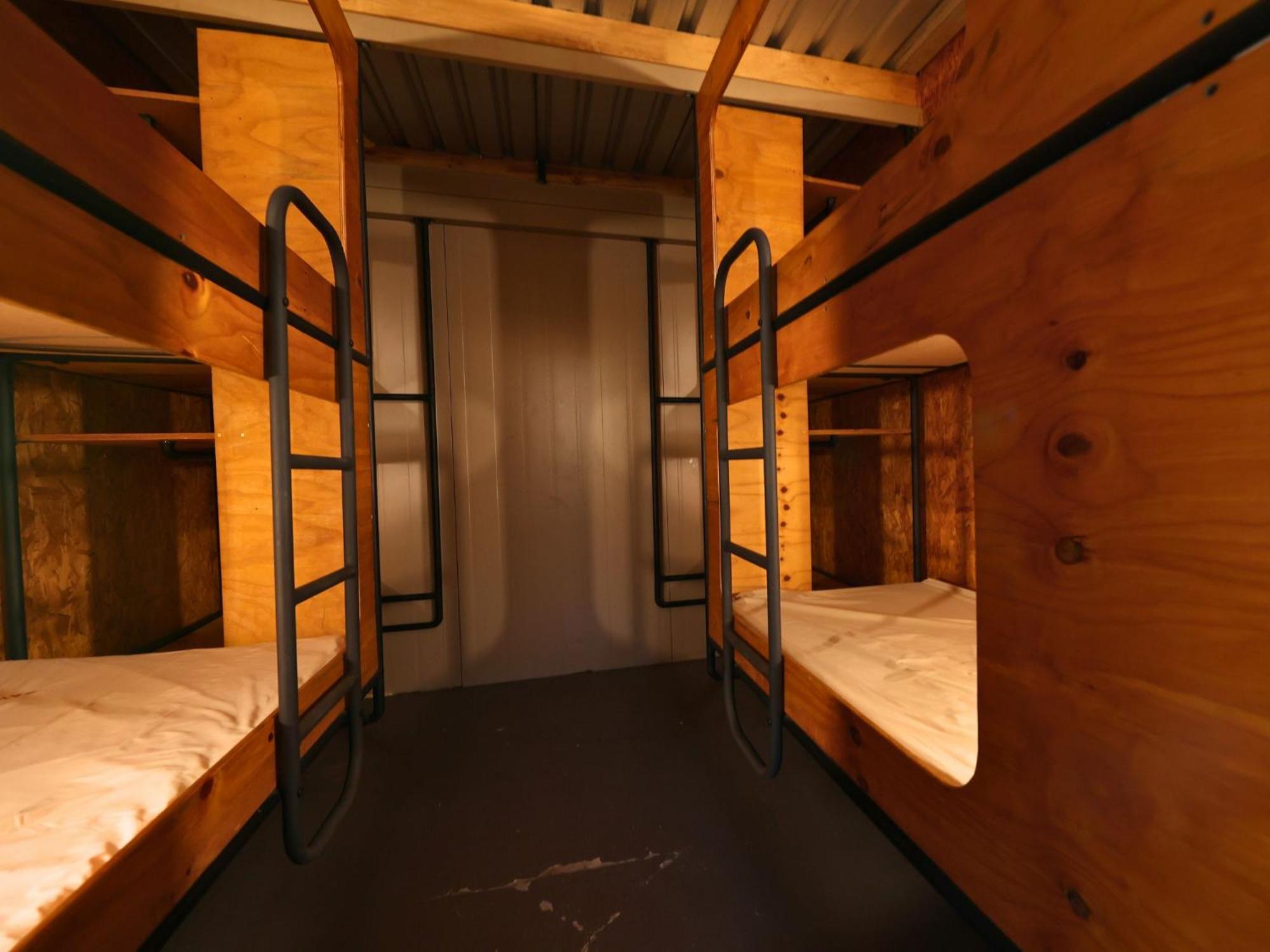 Mixed Dormitory Room photo 2