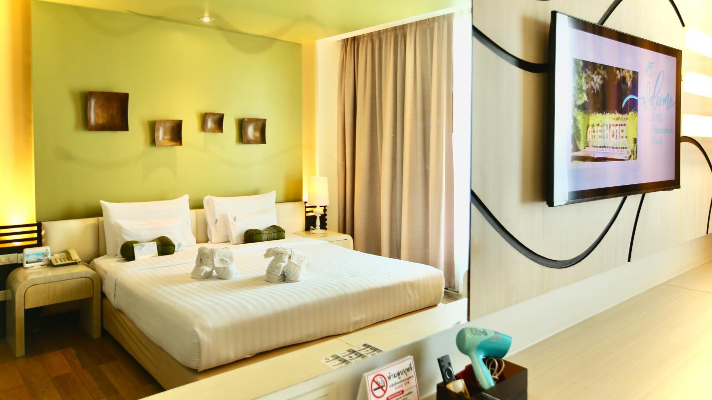 Deluxe Double Room - Photo 7