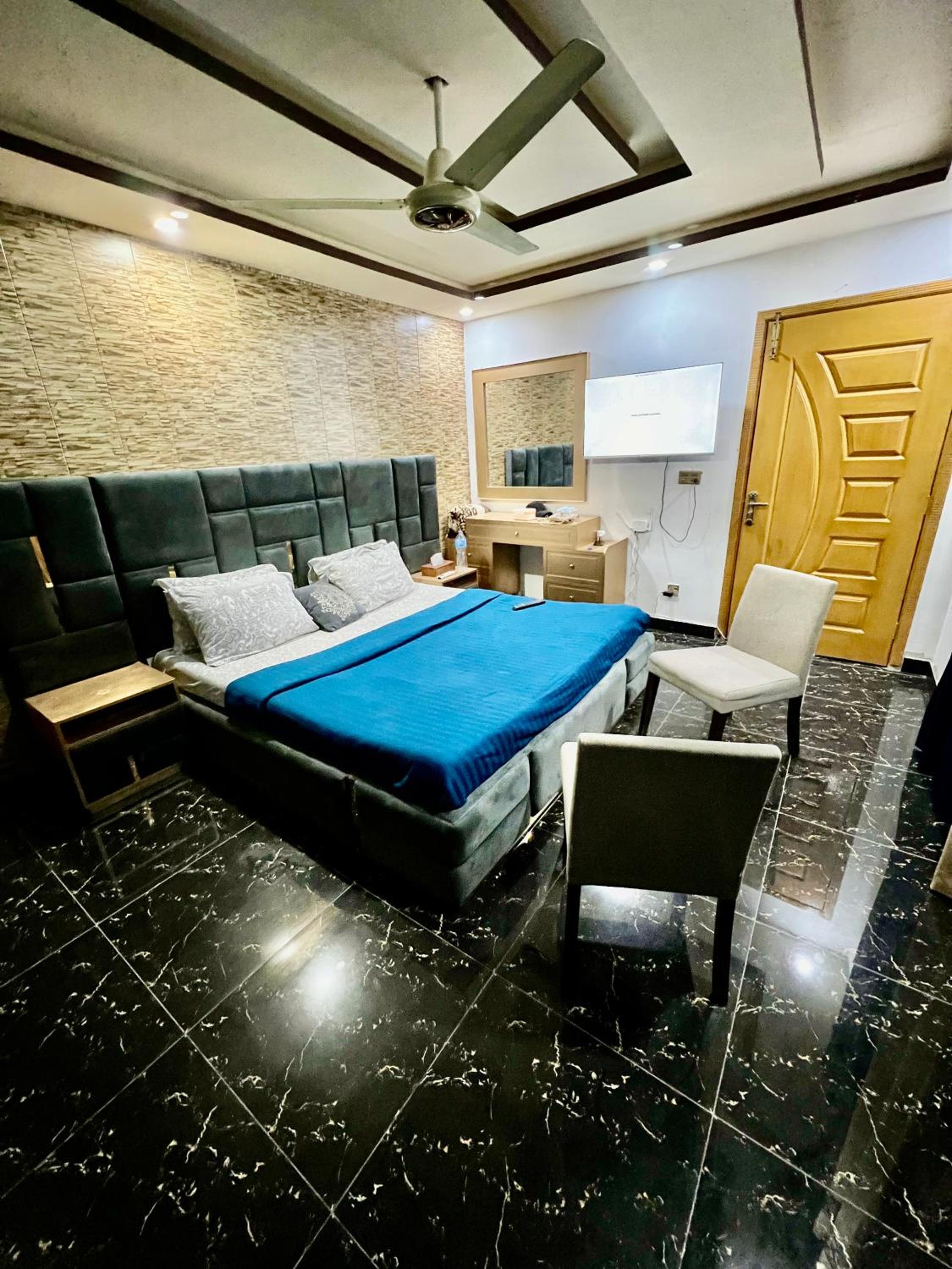 Double Room photo 3
