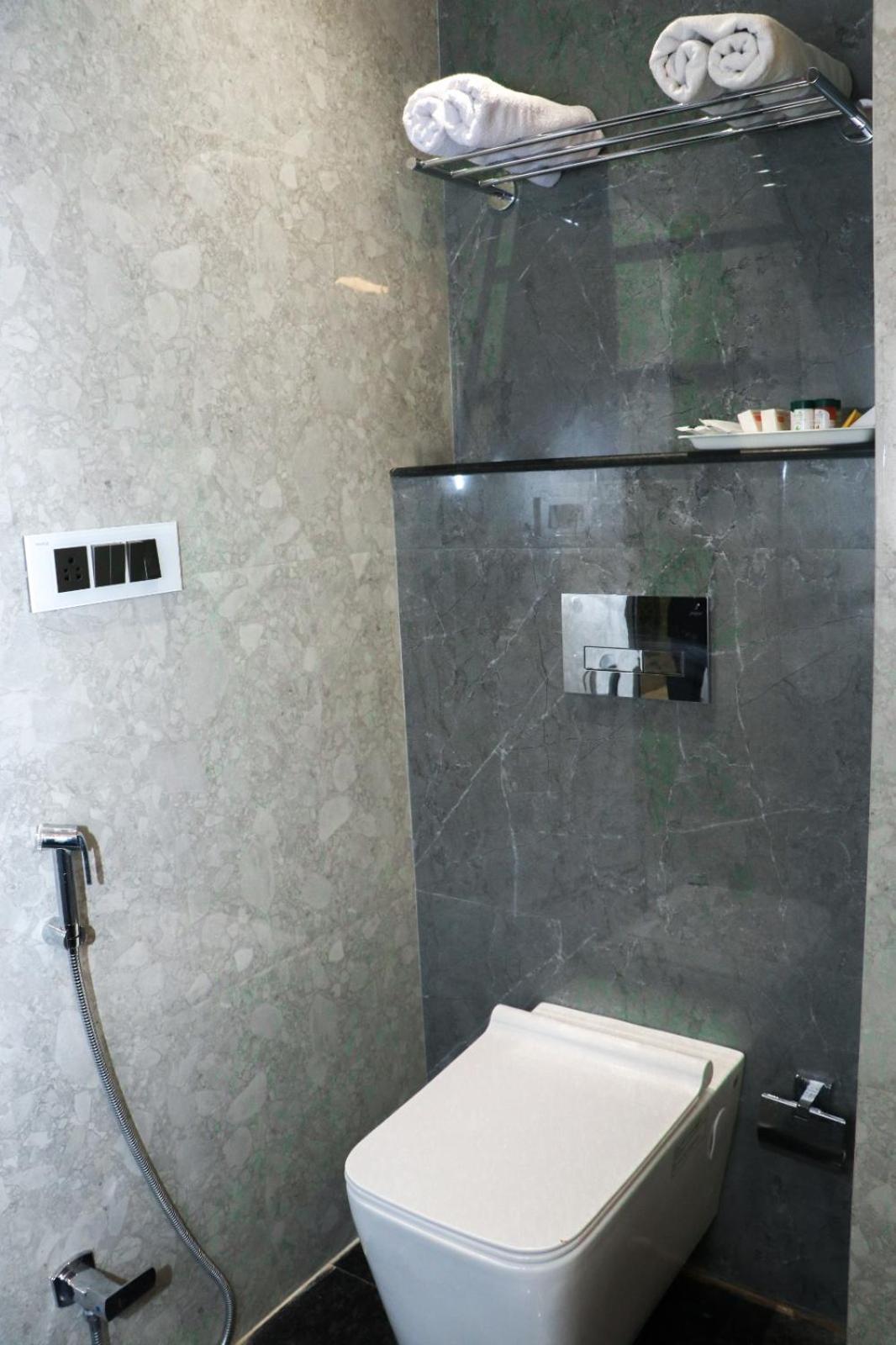 Deluxe Suite photo 3