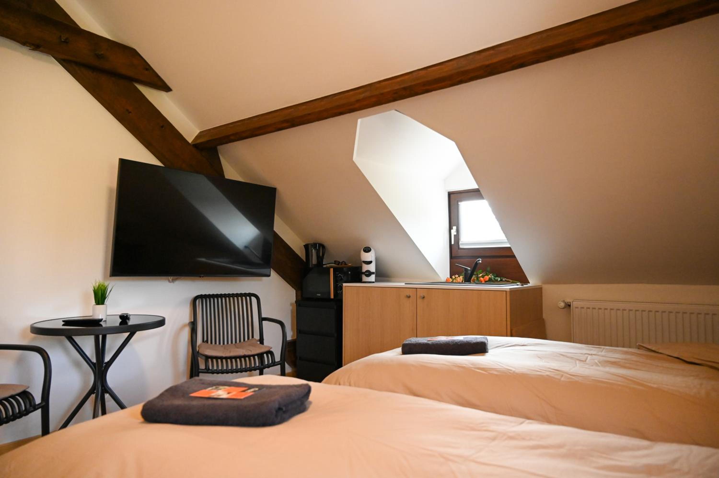 Superior Twin Room photo 2