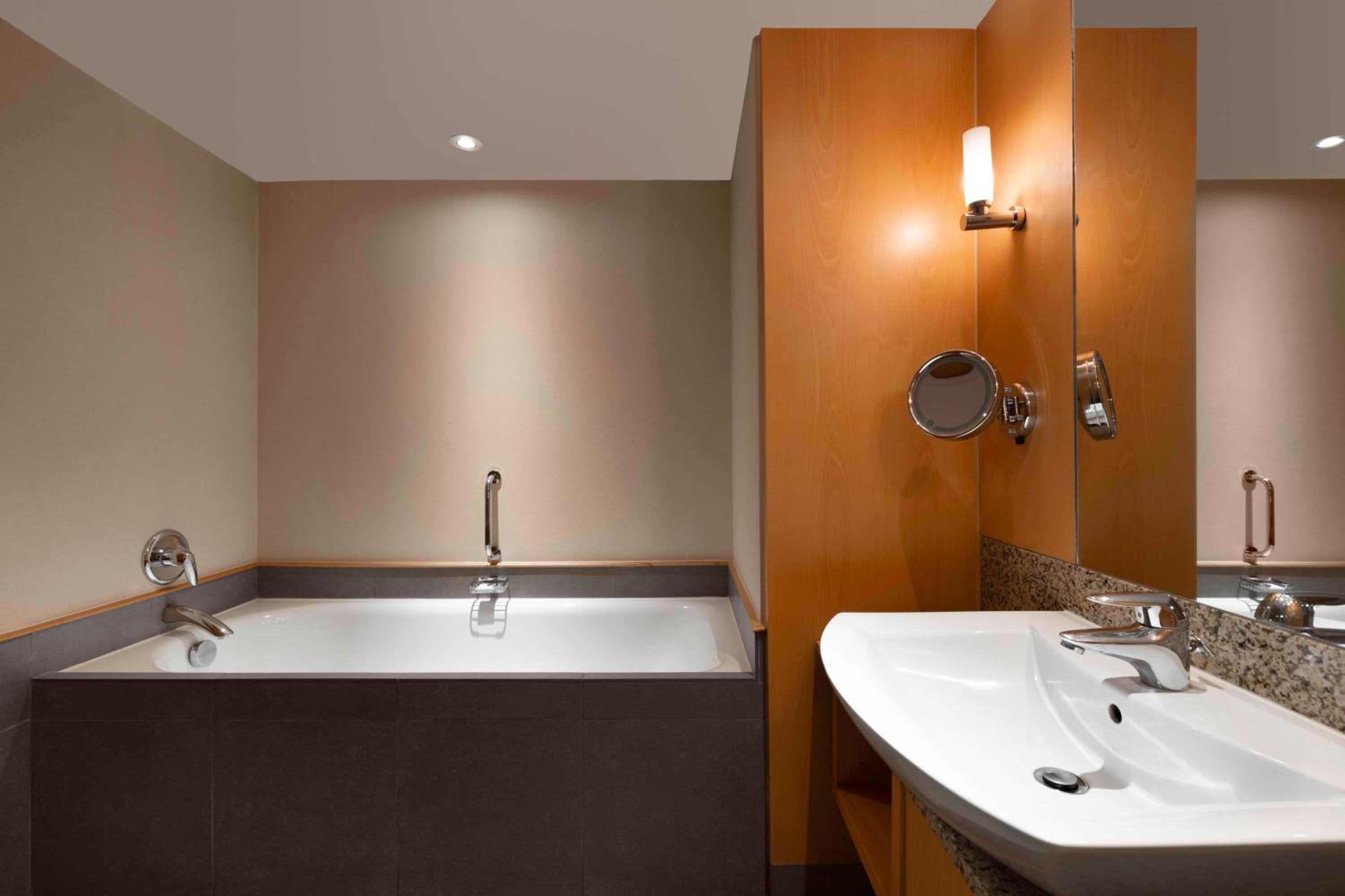 Executive Room - Lounge Access photo 2