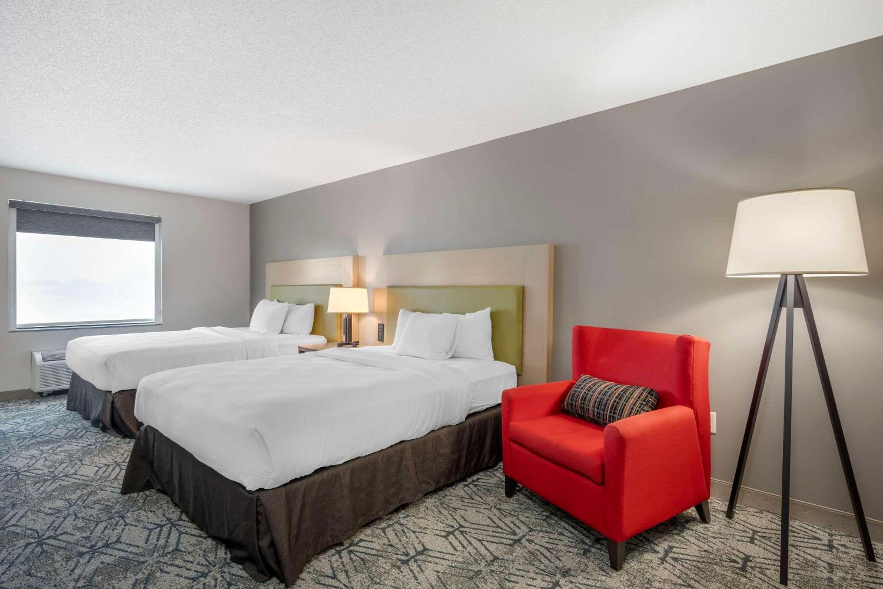 Queen Room with Two Queen Beds - Disability Access/Non-Smoking - Photo 1