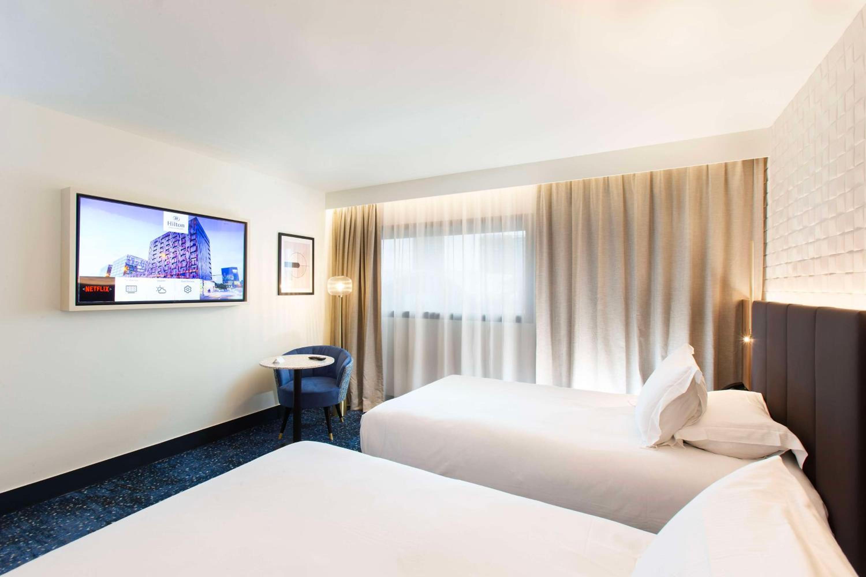 Twin Room - Photo 6
