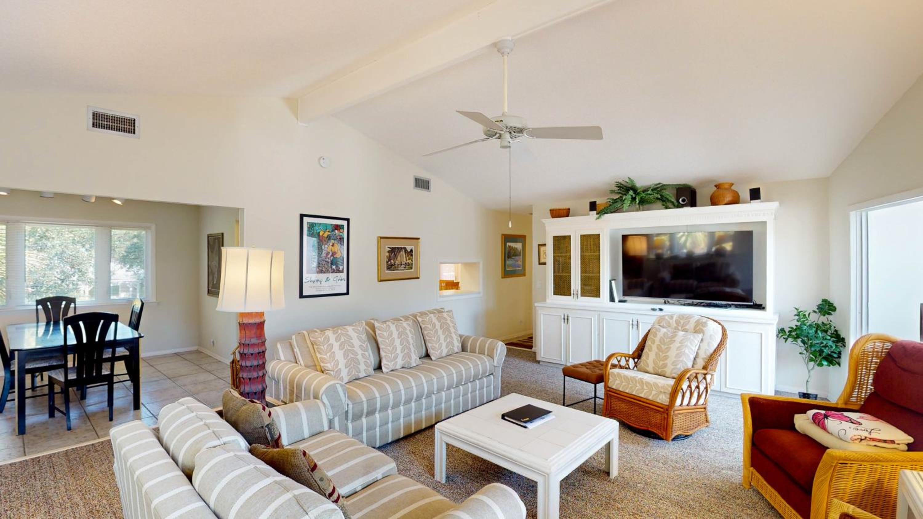 Three-Bedroom House photo 1