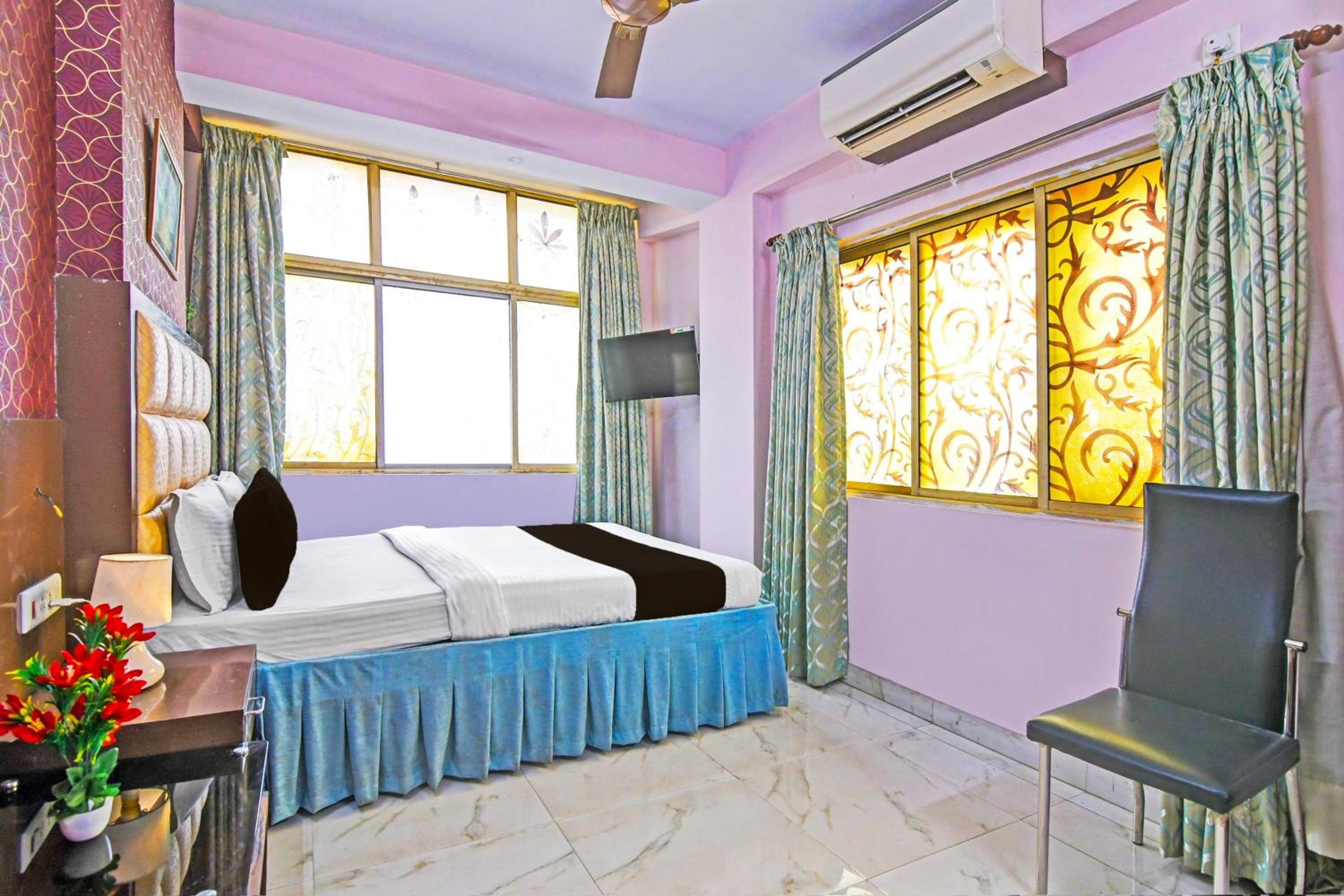 Classic Triple Room photo 2