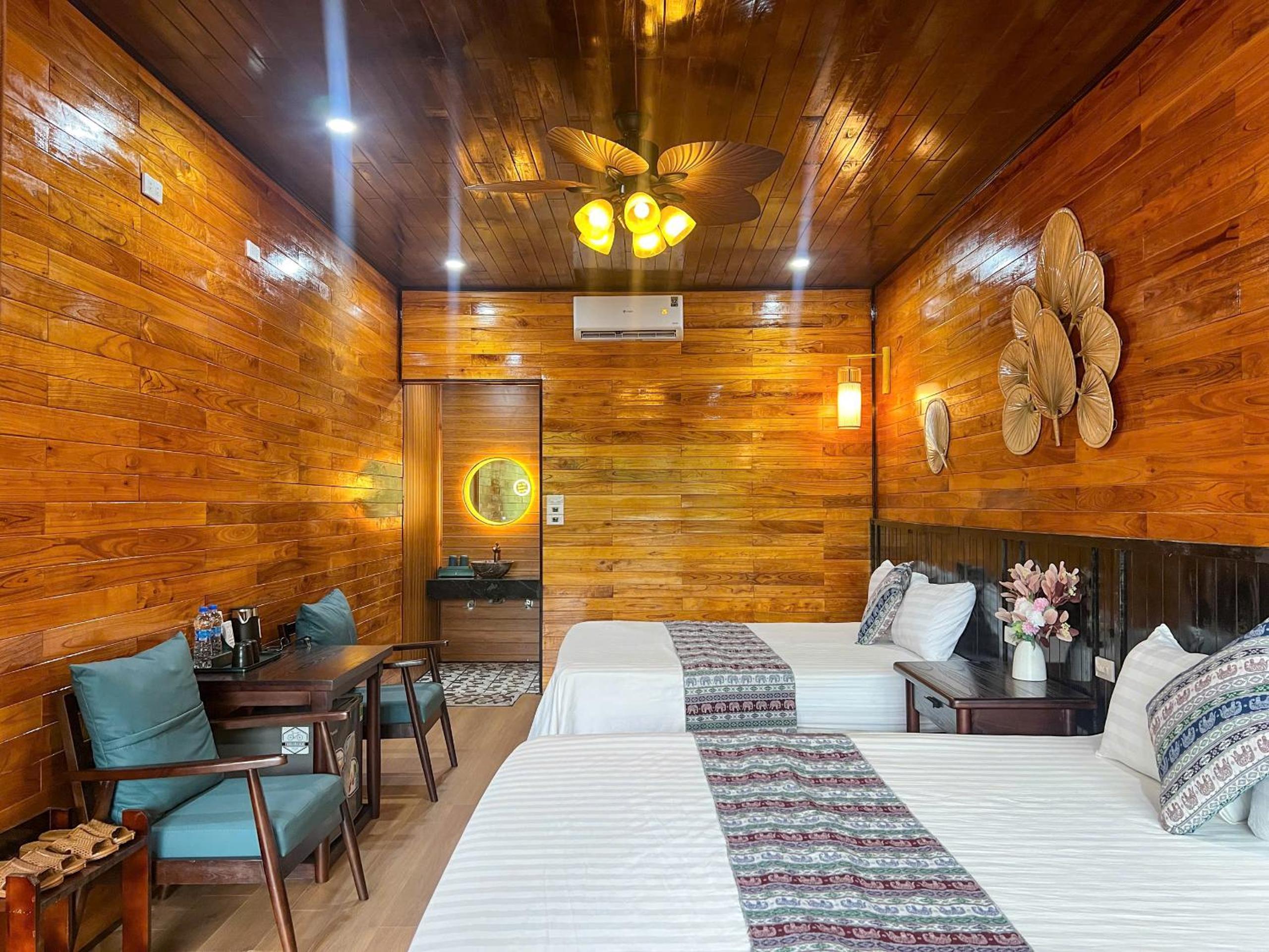 Twin Room with Mountain View photo 1