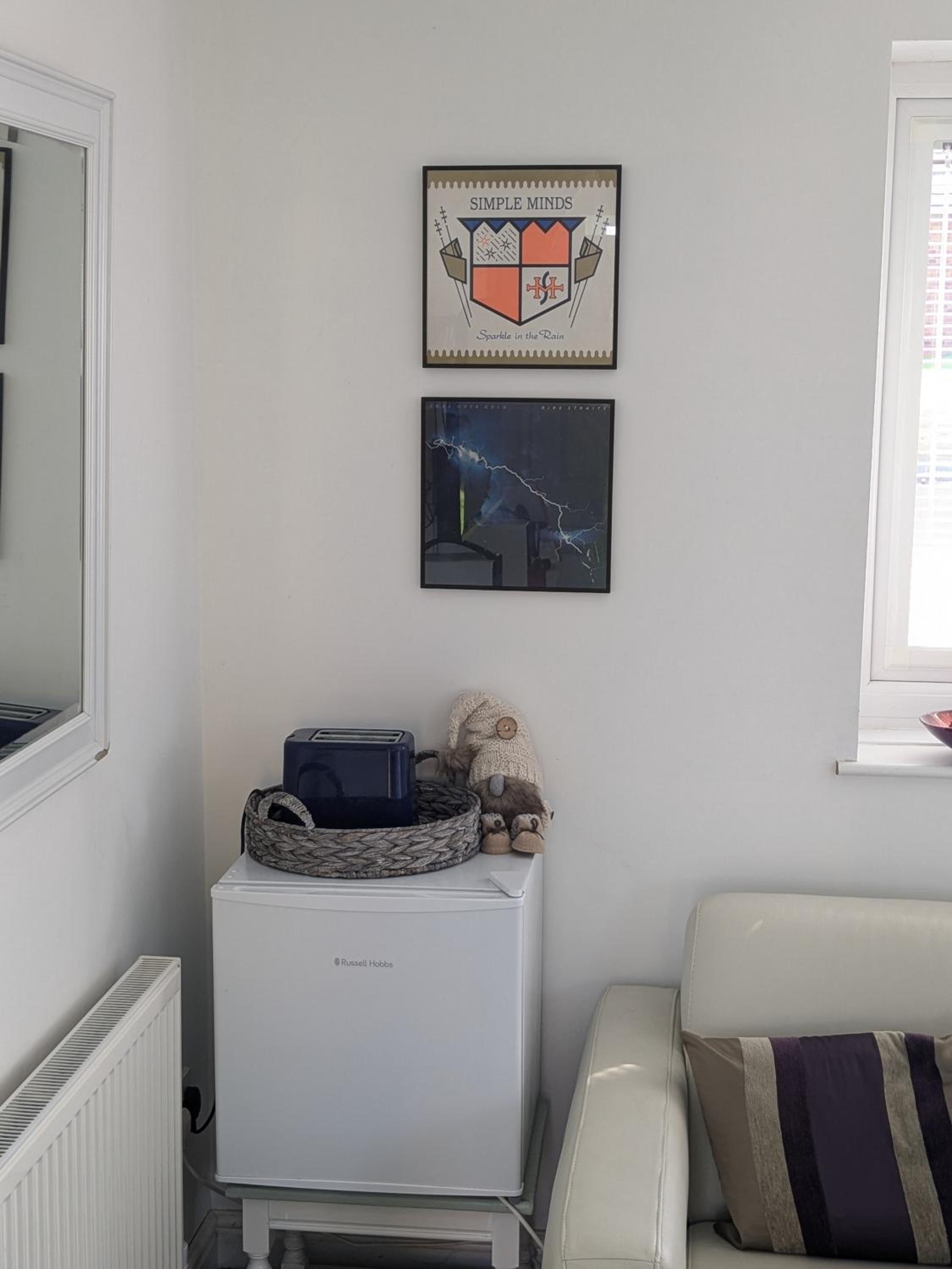 Double Room - Photo 12