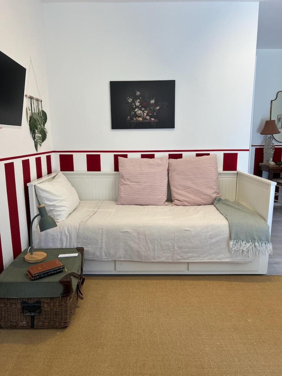 Single Room with Private Bathroom