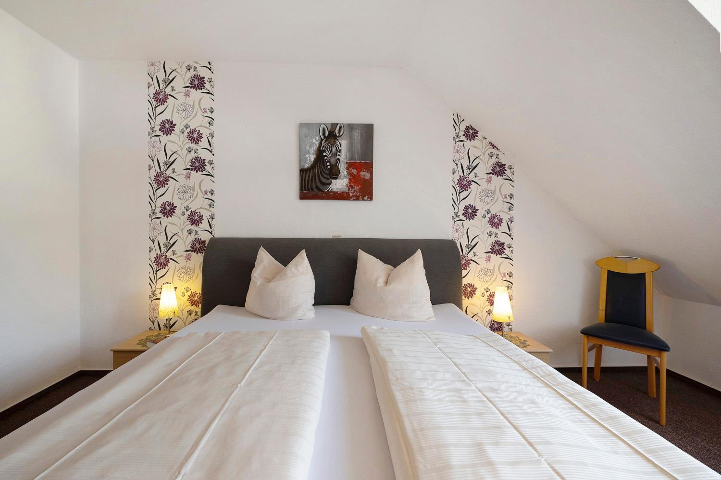 Two-Bedroom Deluxe Apartment with Garden View photo 3