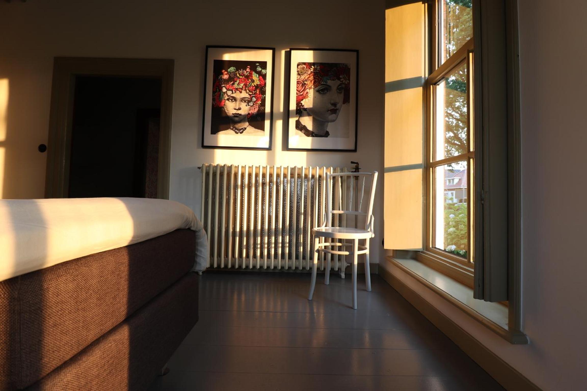 Deluxe Suite photo 2