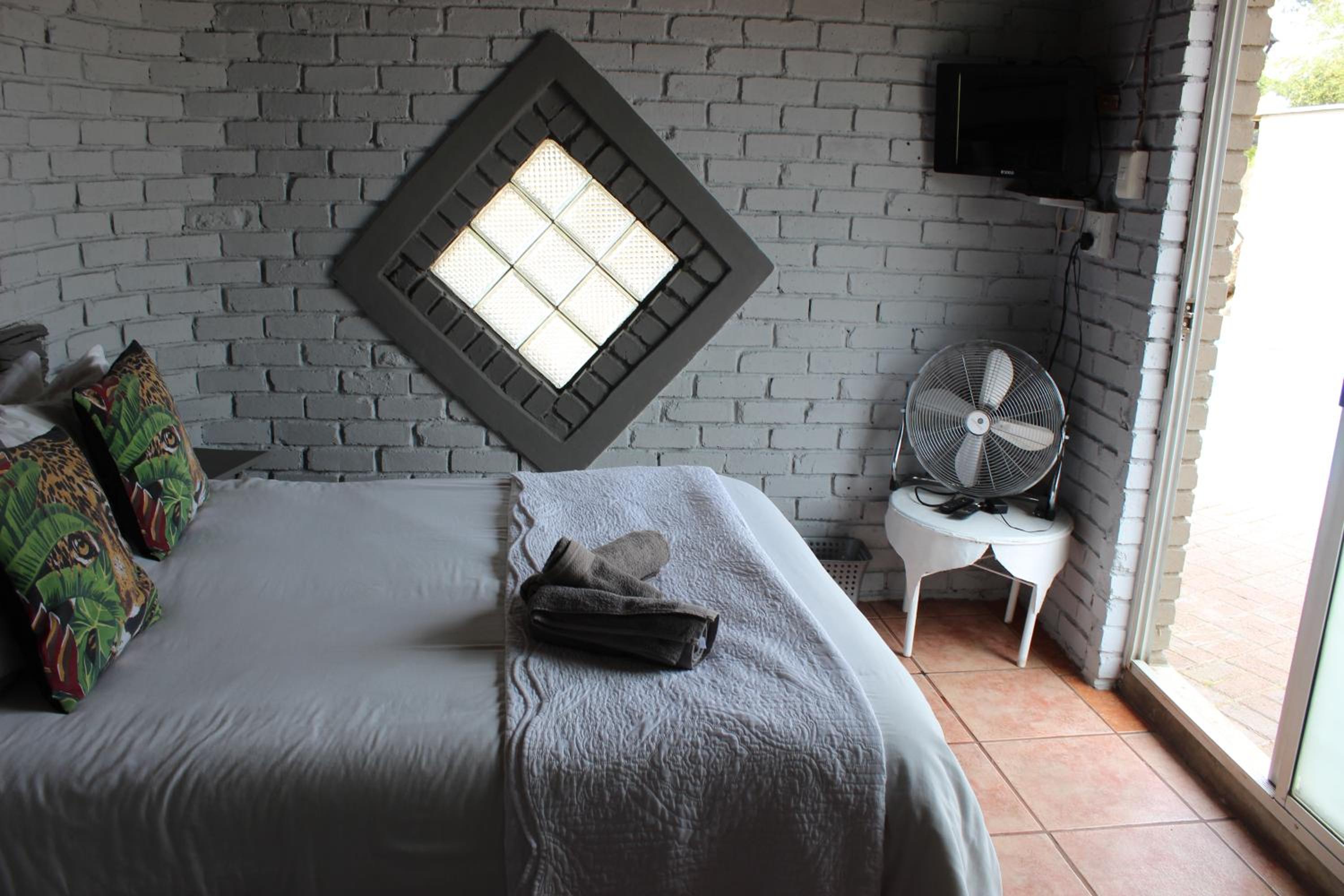 Standard Double Room - Photo 1