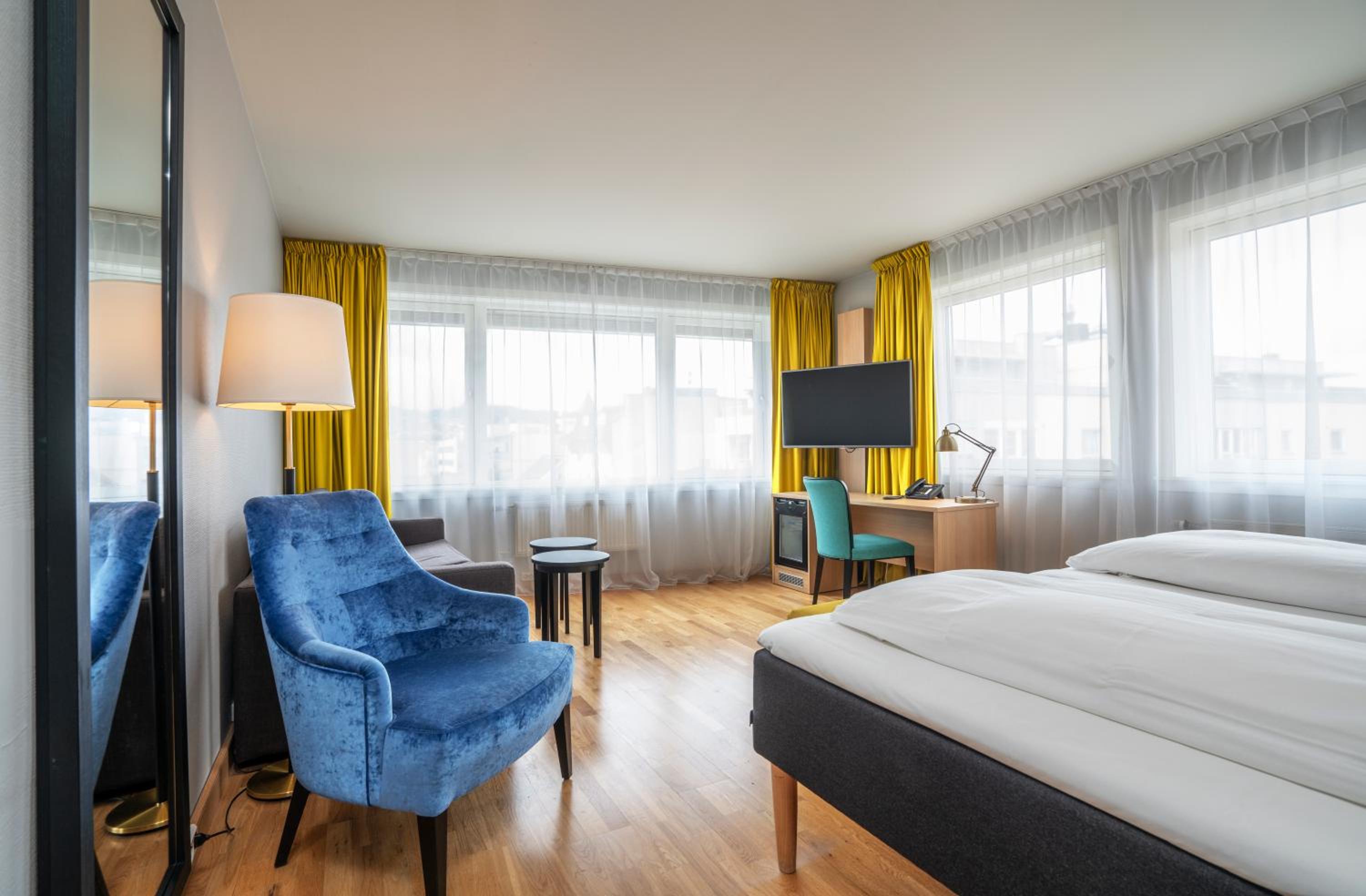 Superior Double or Twin Room - Photo 1