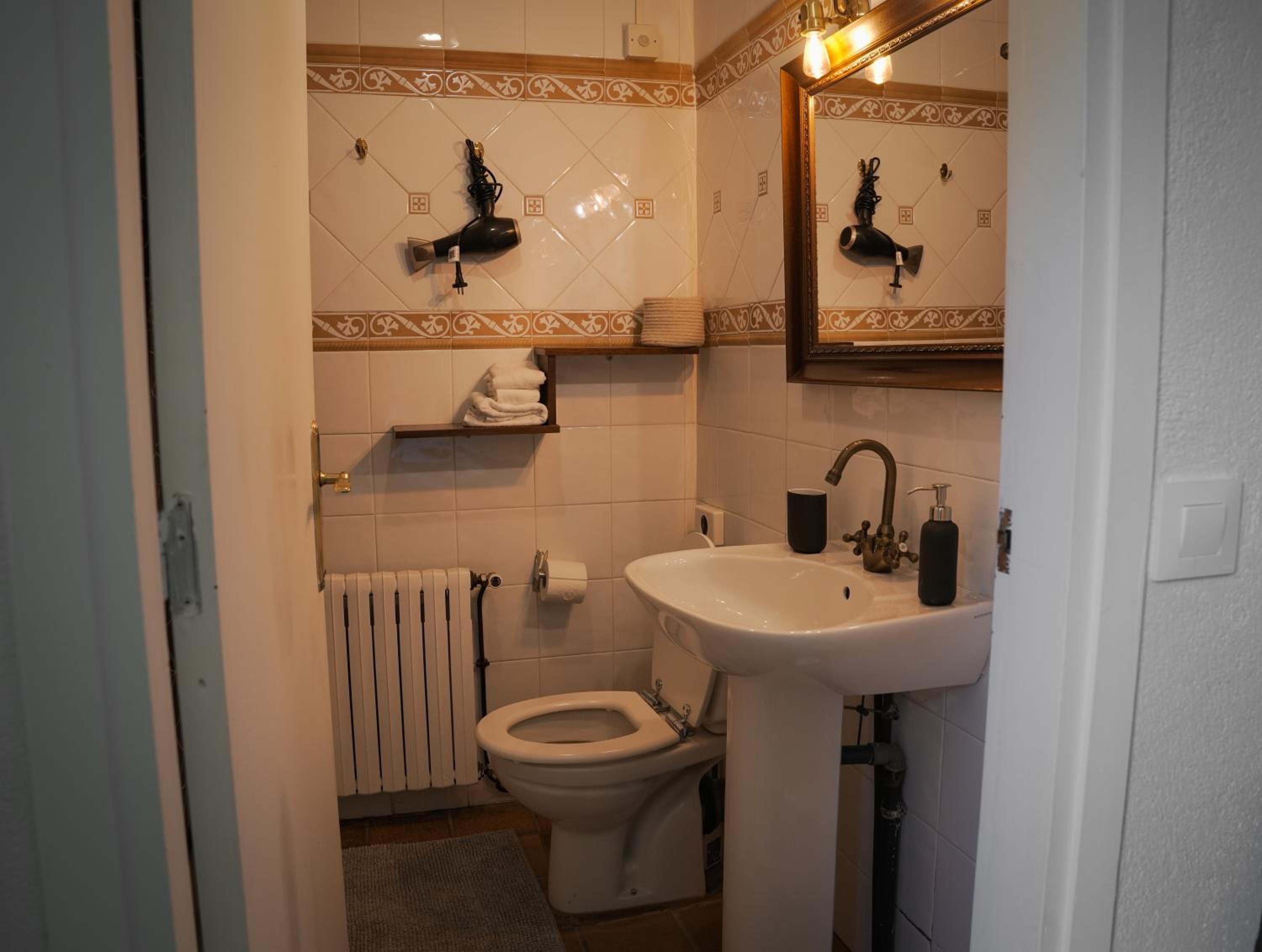 Standard Double Room photo 2