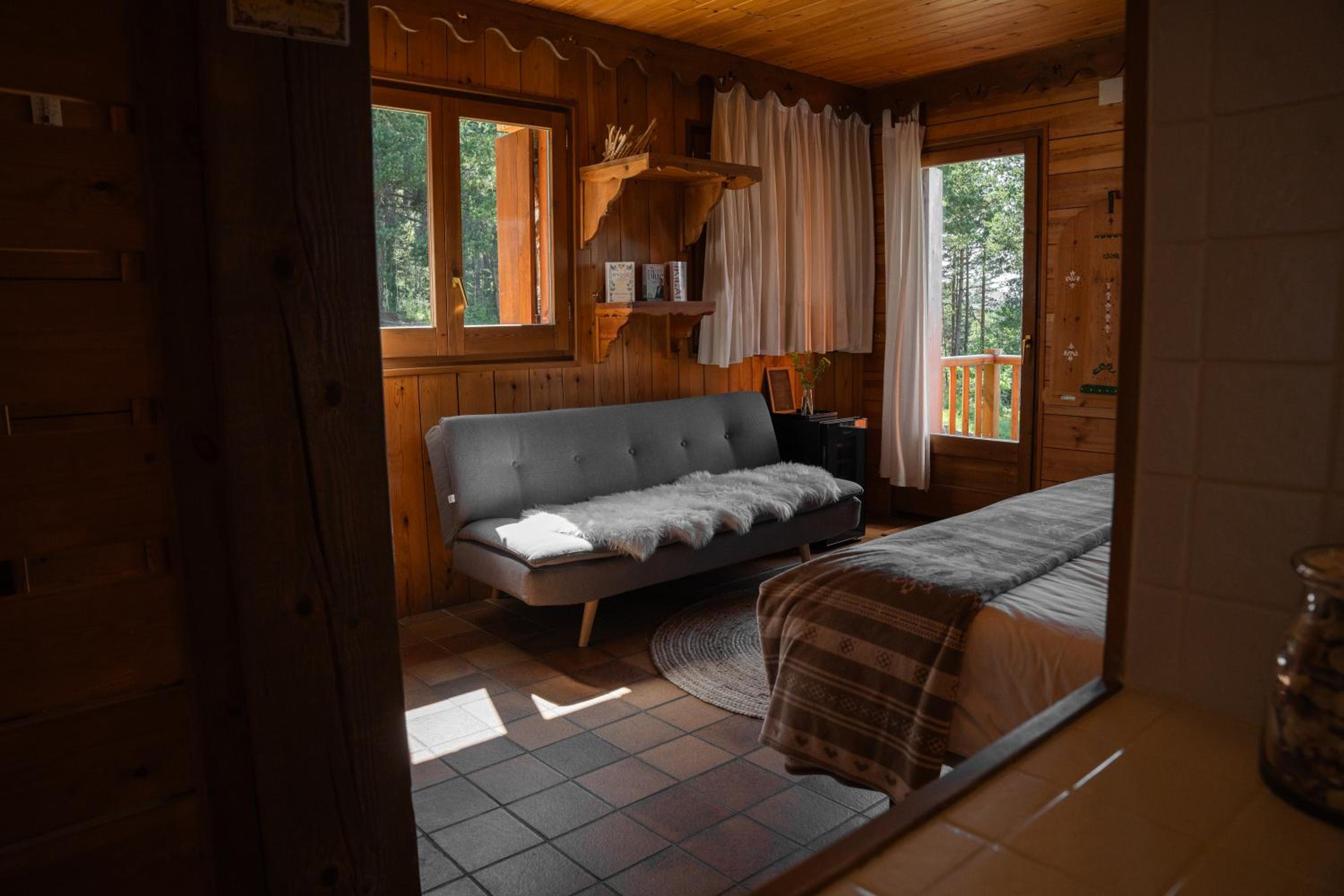 Deluxe Double Room with Balcony photo 2