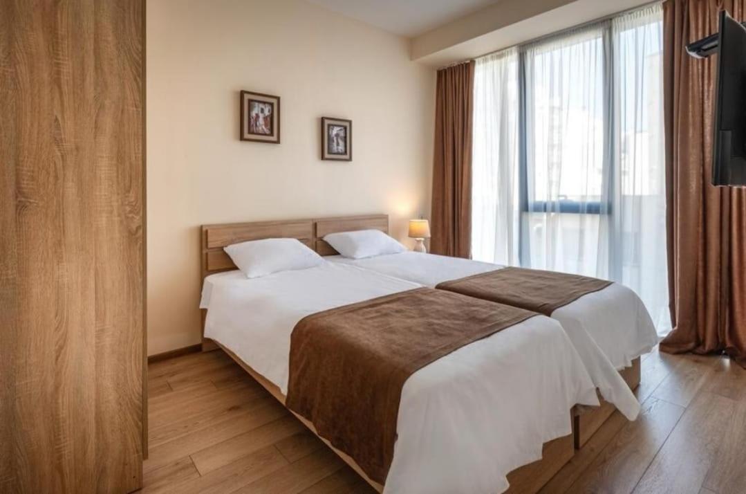 Two-Bedroom Deluxe Apartment