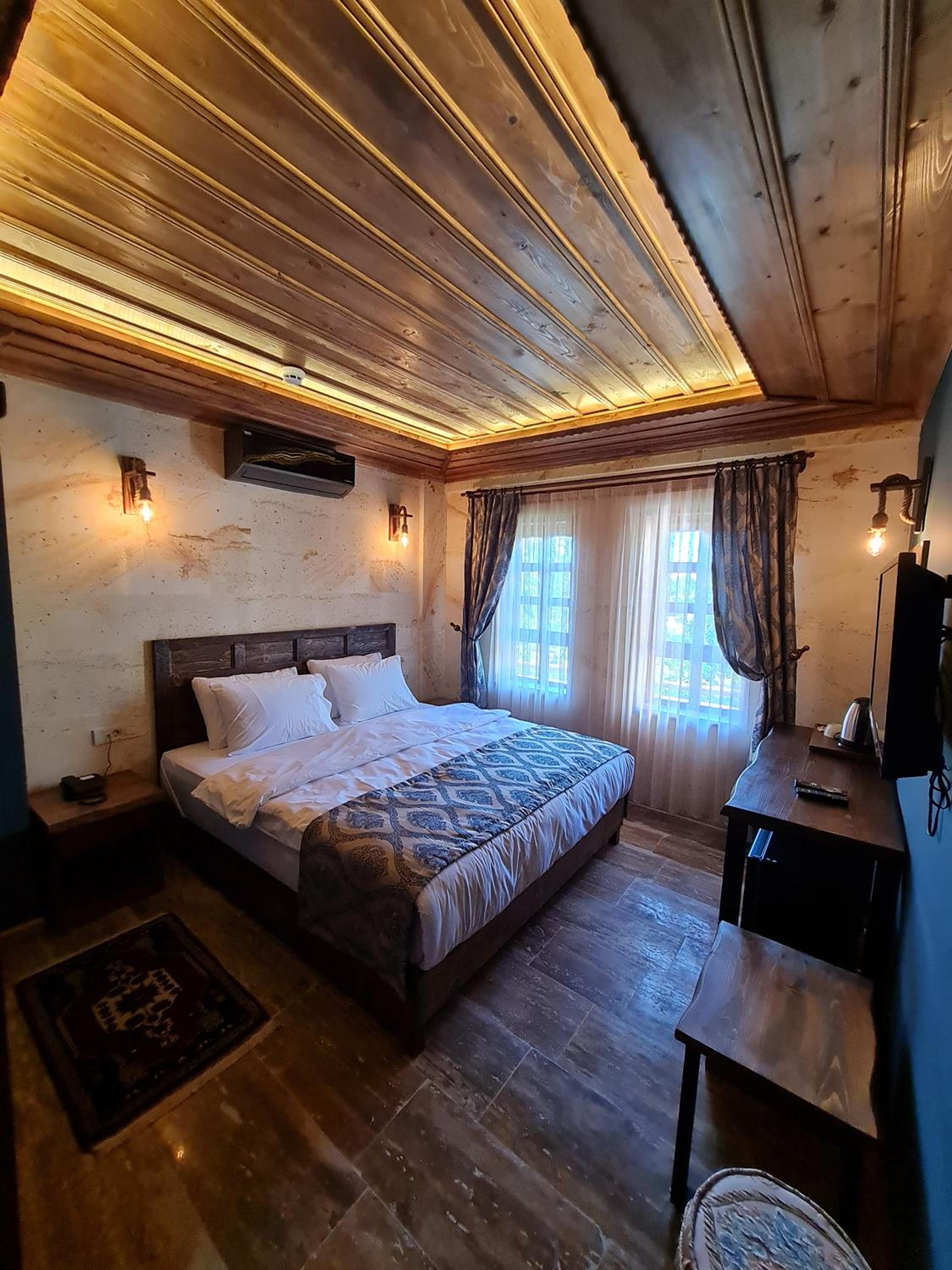 Superior Double Room - Photo 6