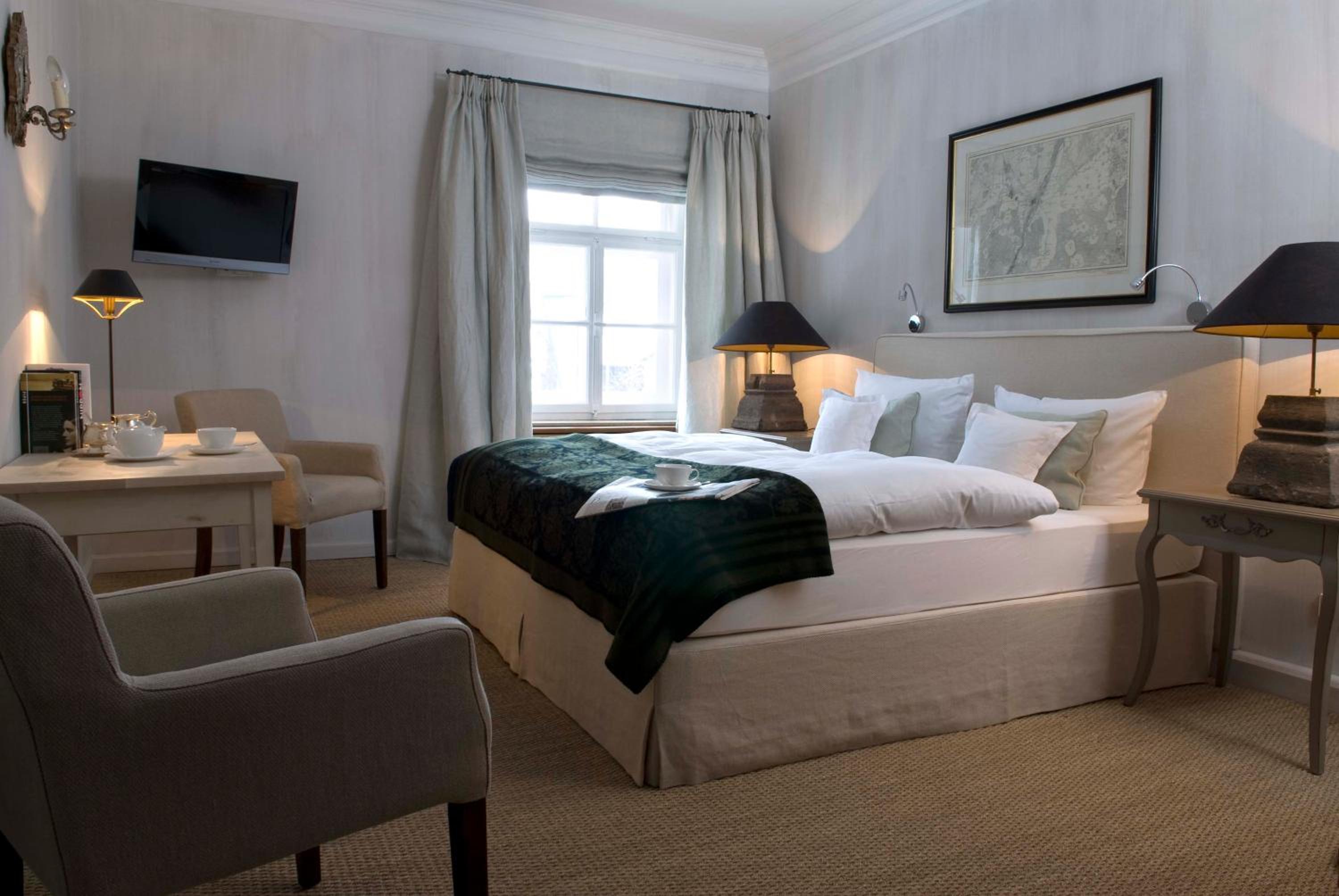 Business Double Room - Photo 4