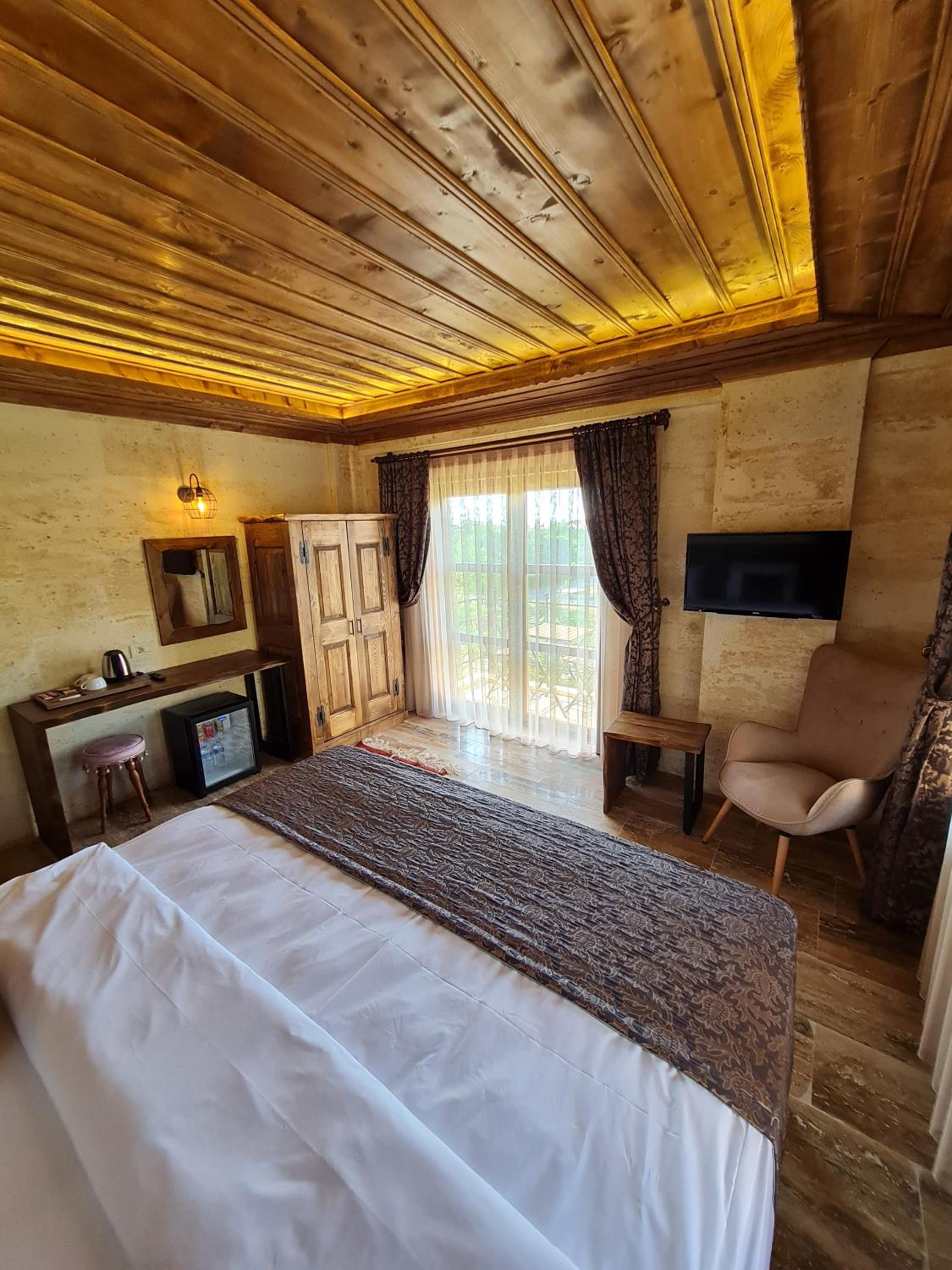 Deluxe Double Room with Castle View - Photo 1